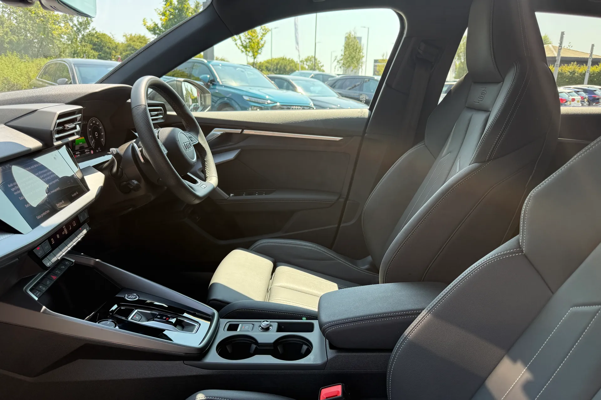 Audi A3 thumbnail image number 35