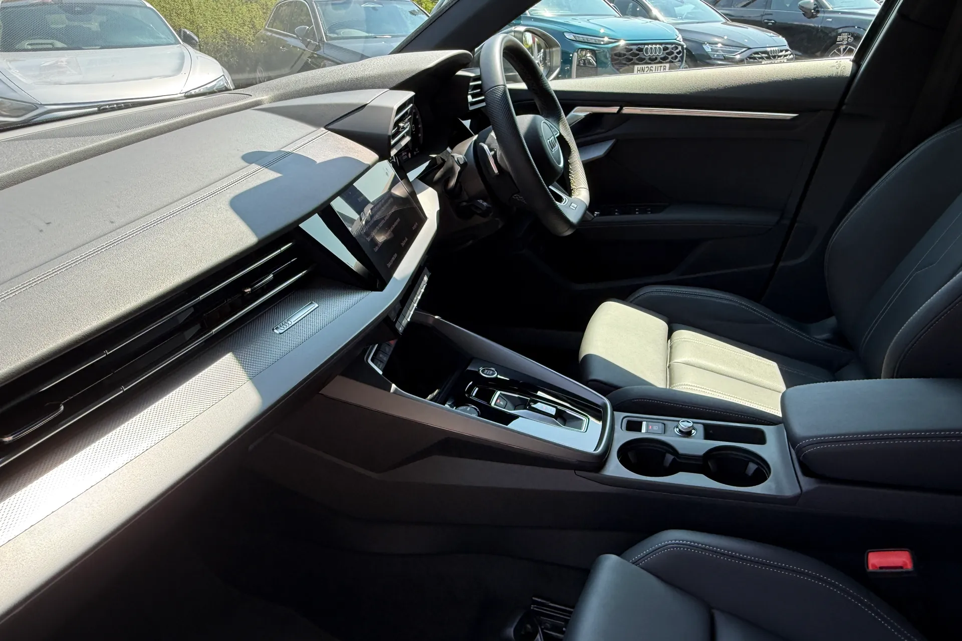 Audi A3 thumbnail image number 29