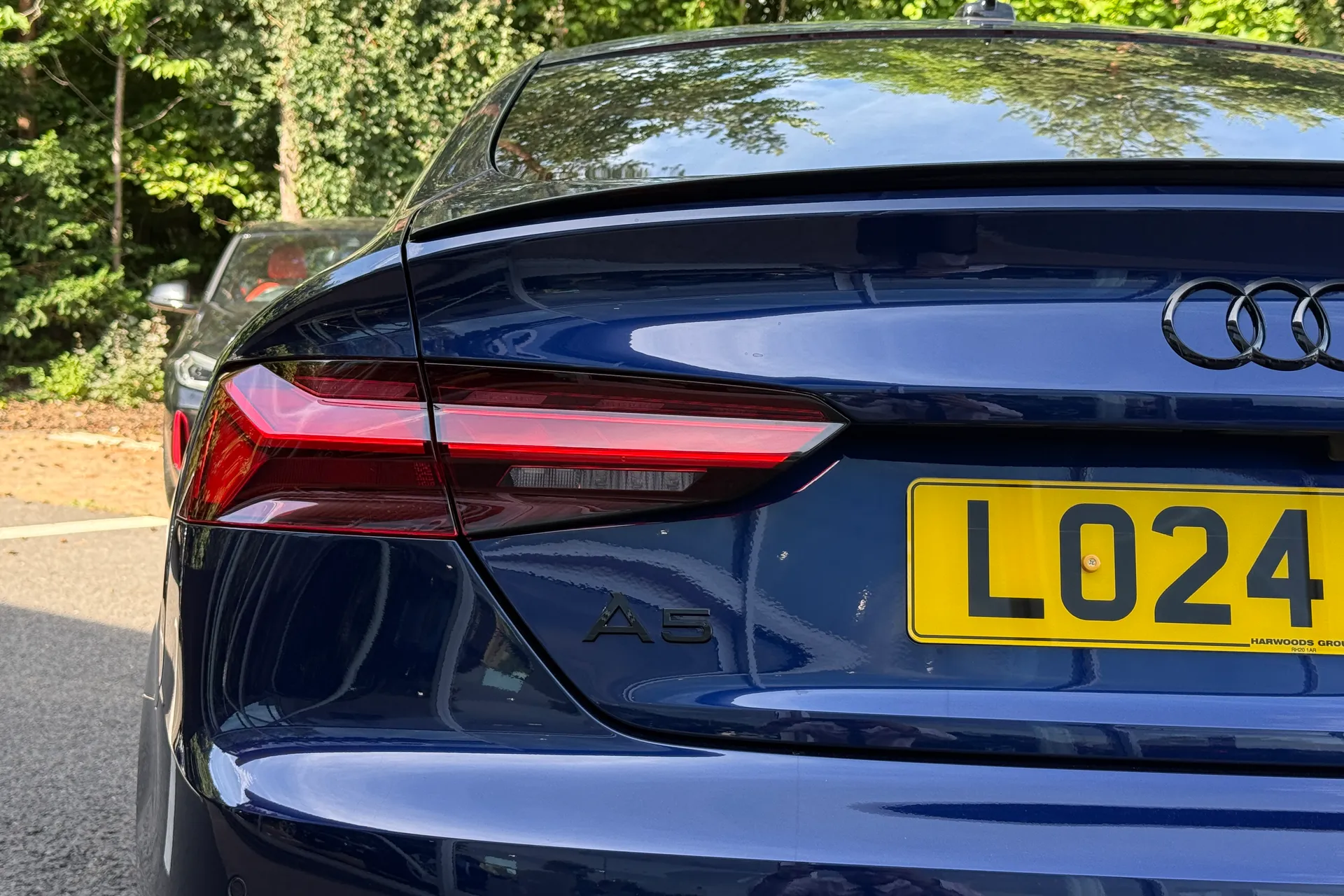 Audi A5 thumbnail image number 46