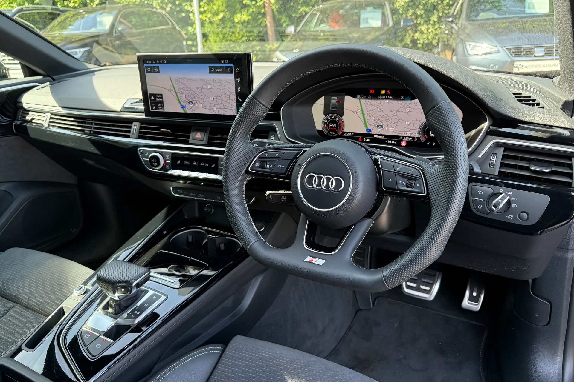 Audi A5 thumbnail image number 28