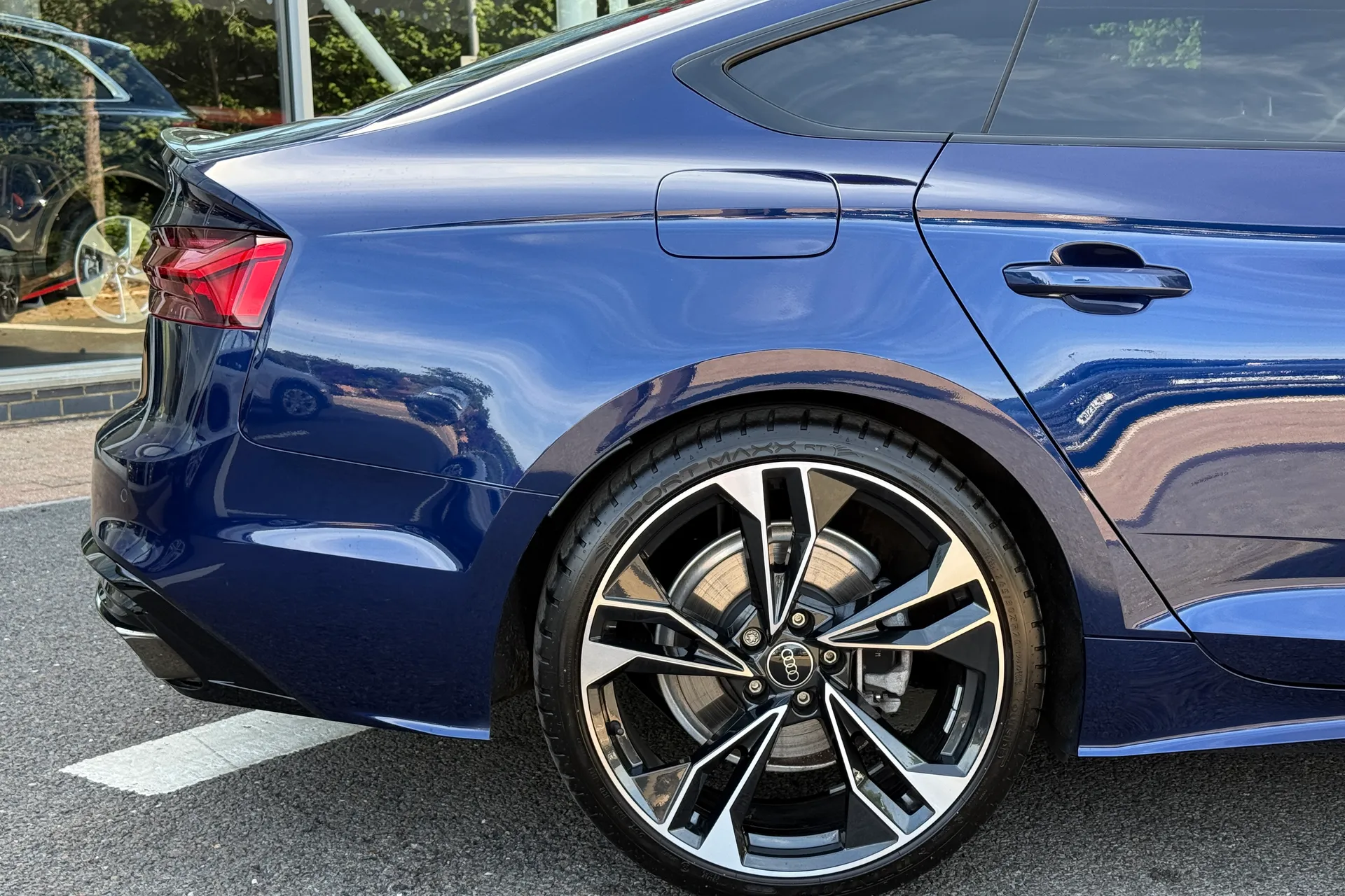 Audi A5 thumbnail image number 33