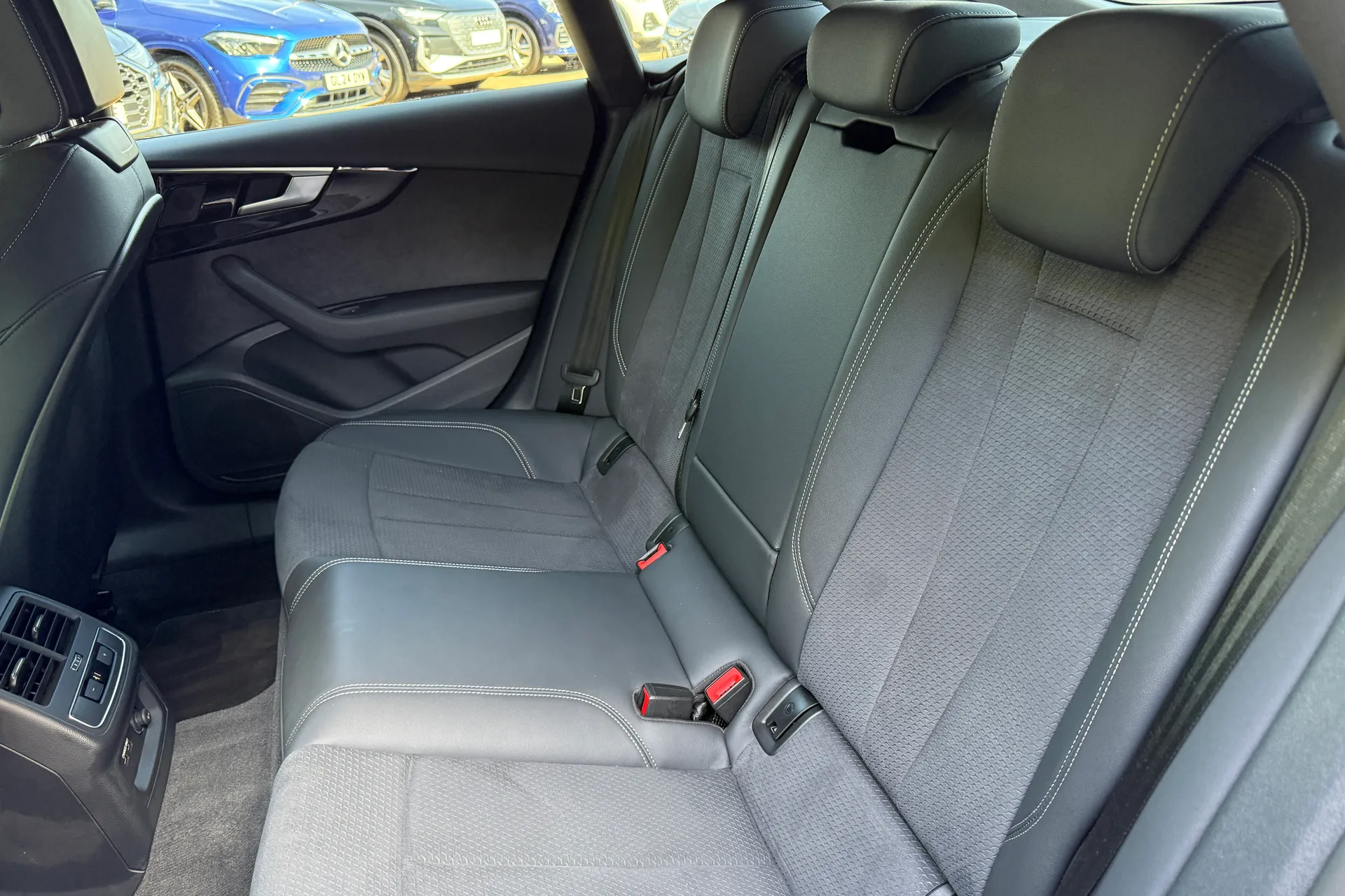 Audi A5 thumbnail image number 53