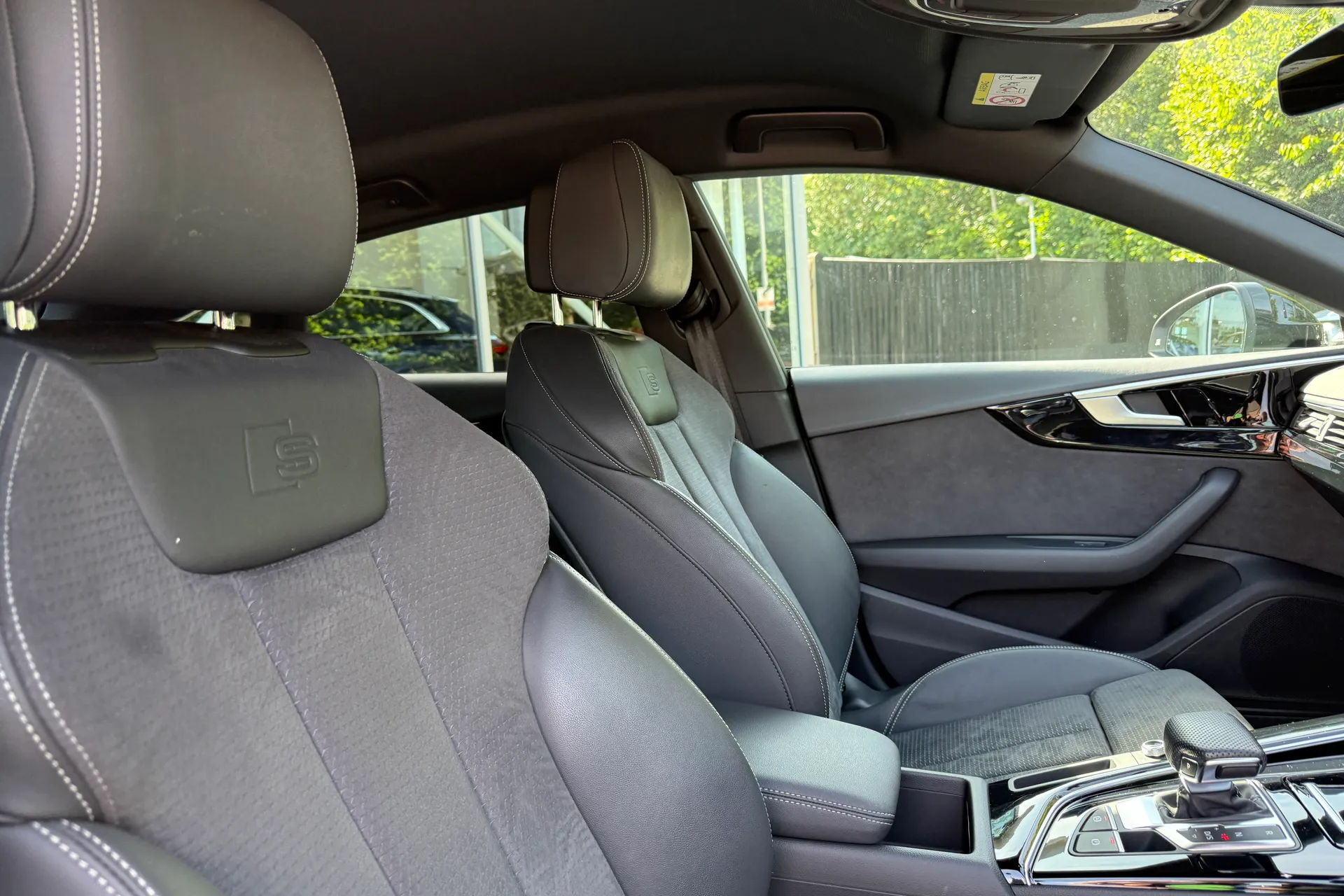 Audi A5 thumbnail image number 29