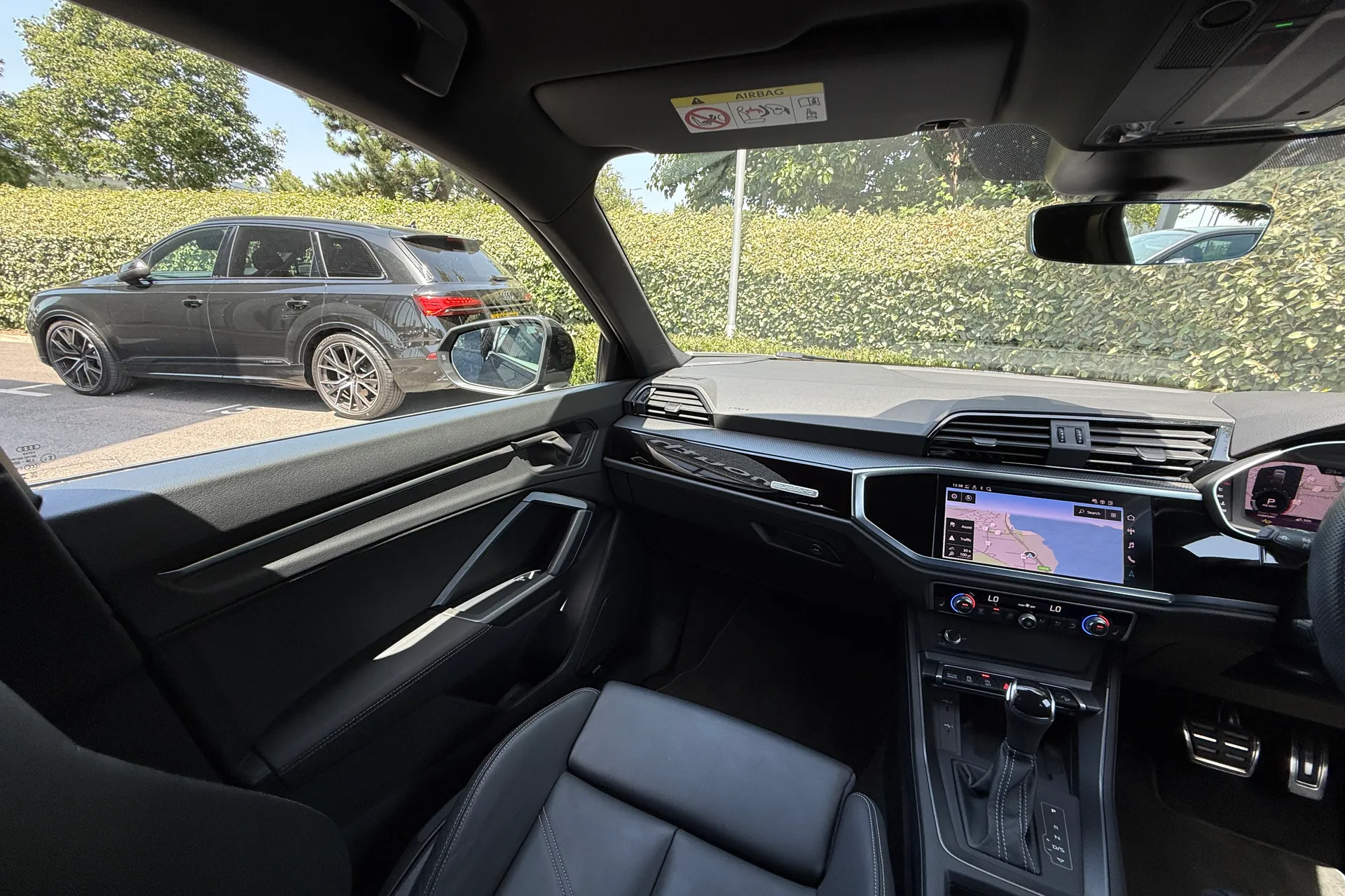 Audi Q3 thumbnail image number 51