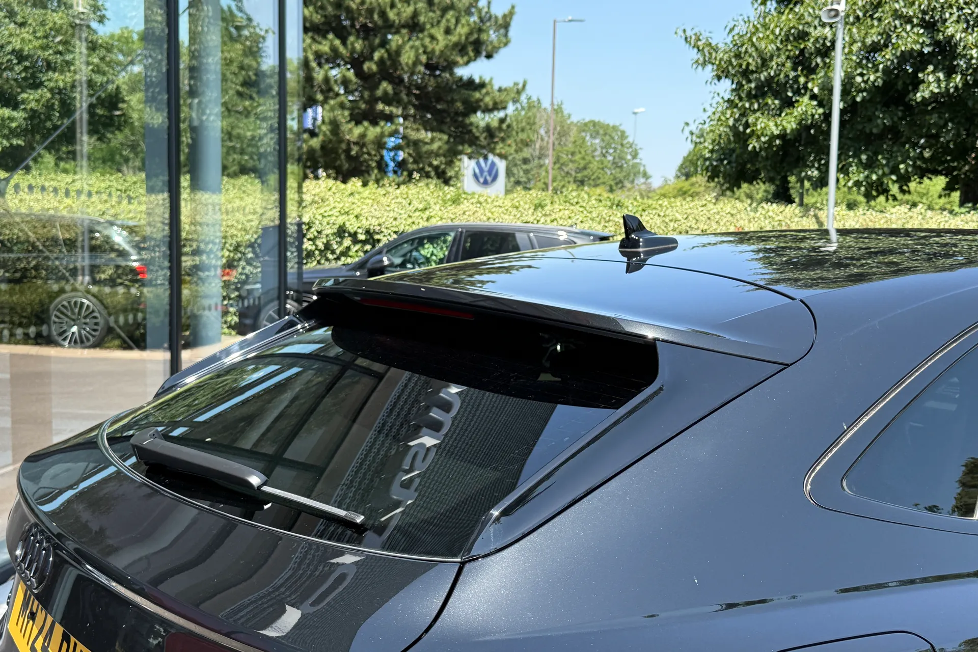 Audi Q3 thumbnail image number 19