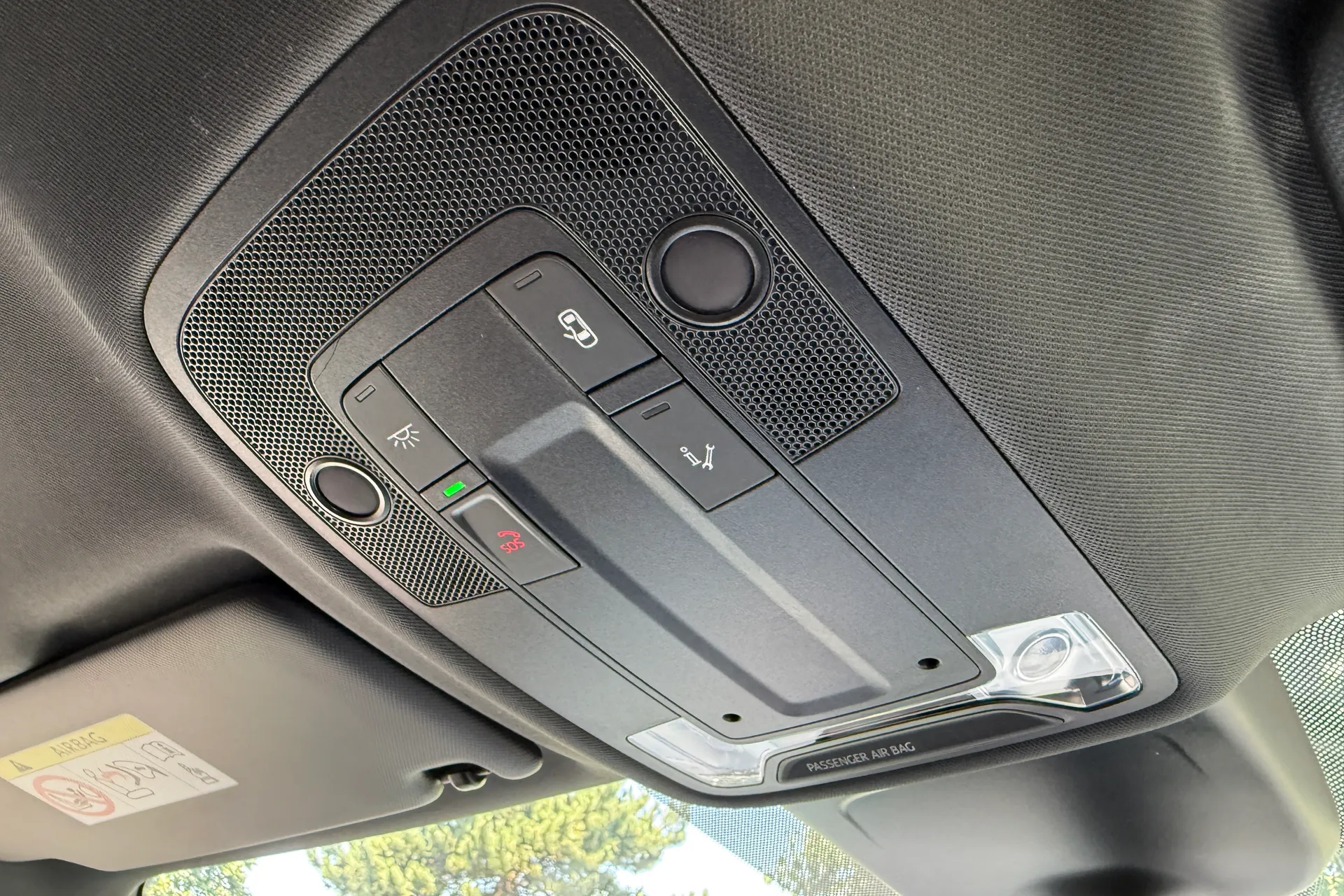 Audi Q3 thumbnail image number 50