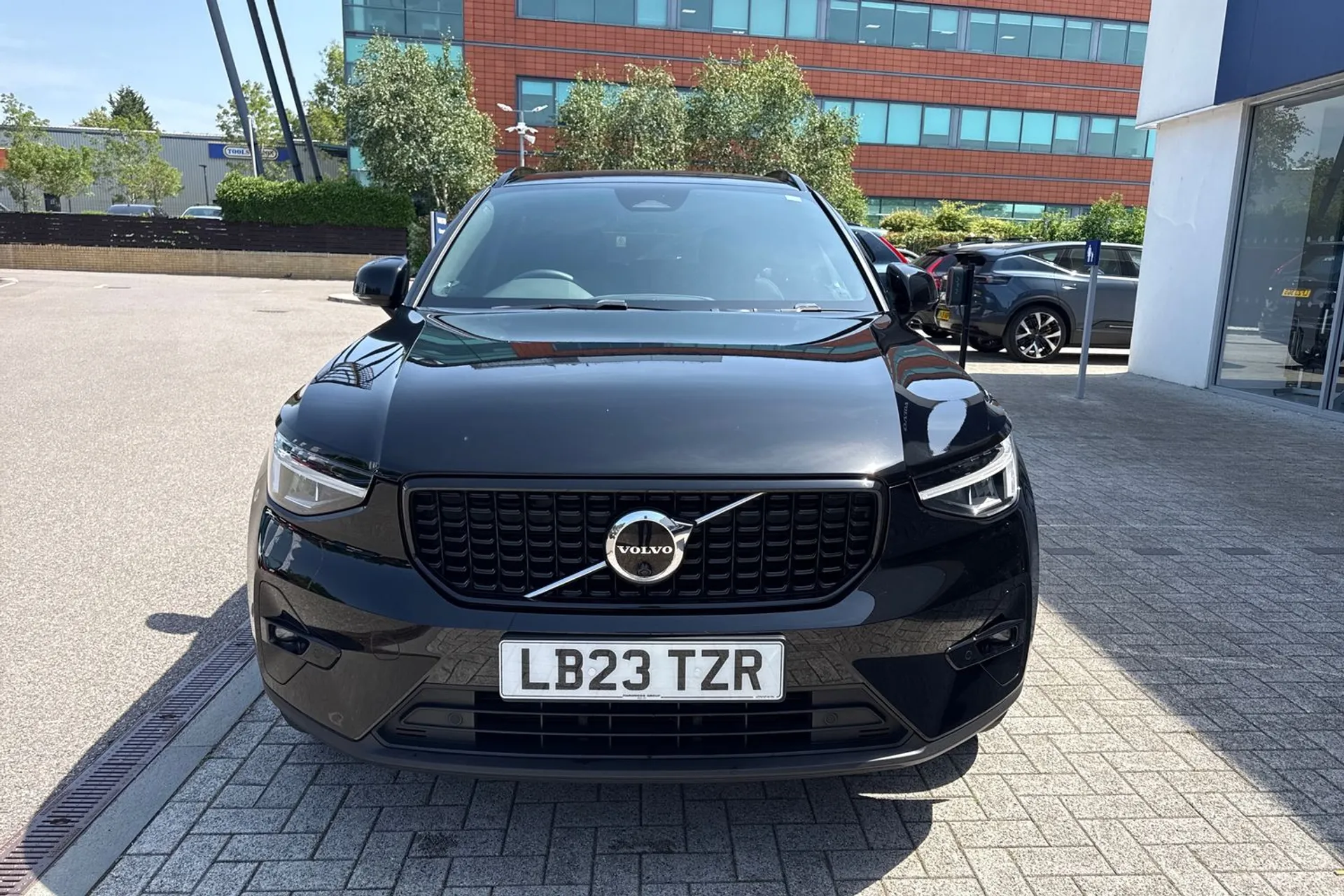 Volvo XC40 thumbnail image number 13