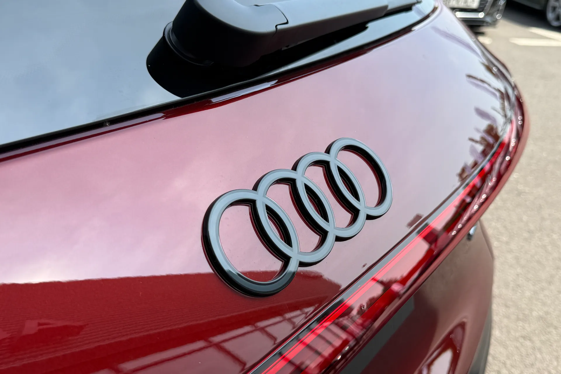 Audi Q5 thumbnail image number 31