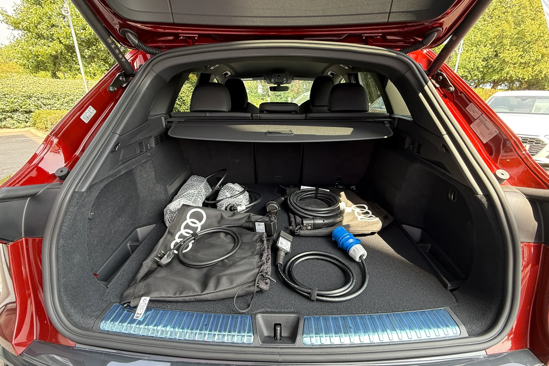 Audi Q5 thumbnail image number 42