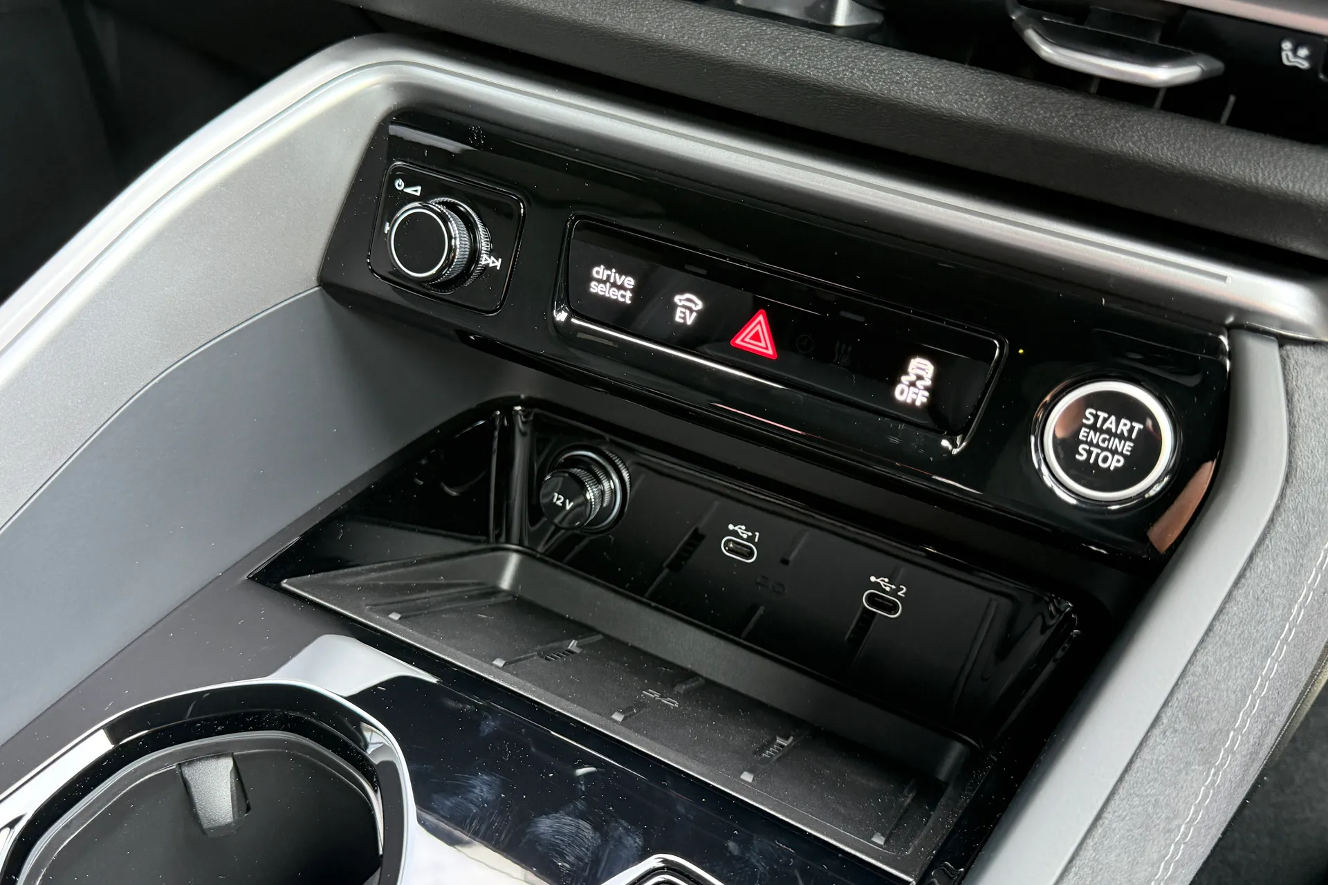 Audi Q5 thumbnail image number 26