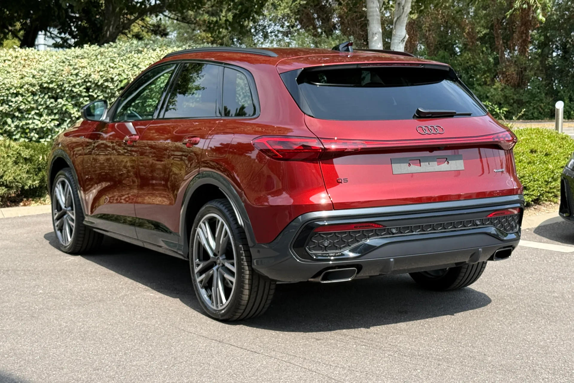 Audi Q5 thumbnail image number 11