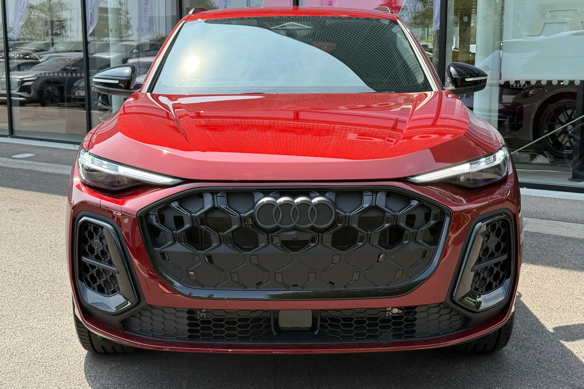 Audi Q5 thumbnail image number 18