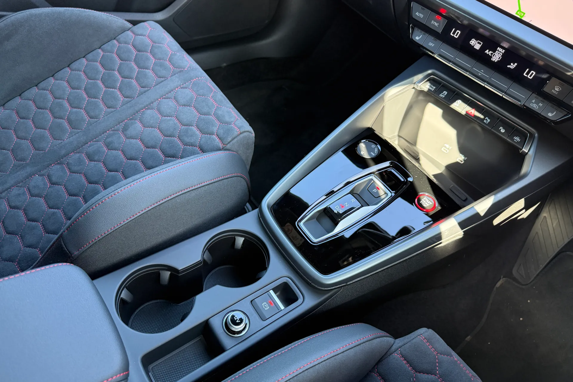 Audi RS3 thumbnail image number 54