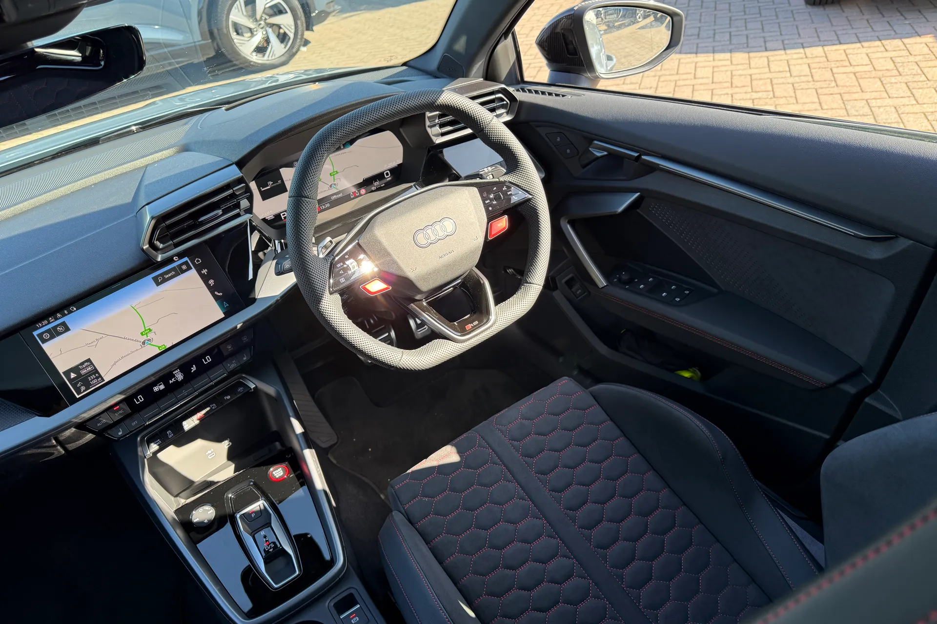Audi RS3 thumbnail image number 56