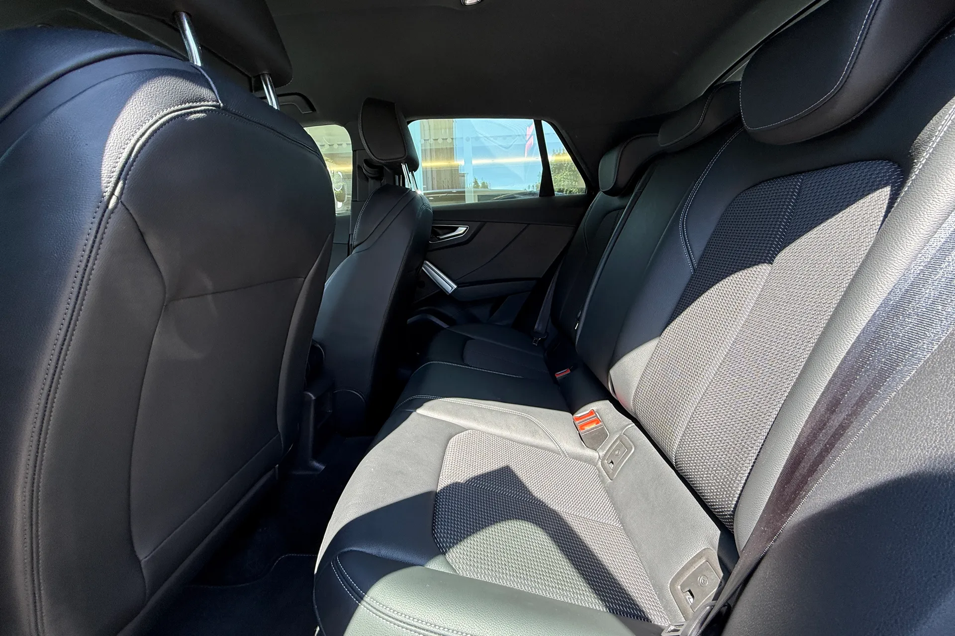Audi Q2 thumbnail image number 49