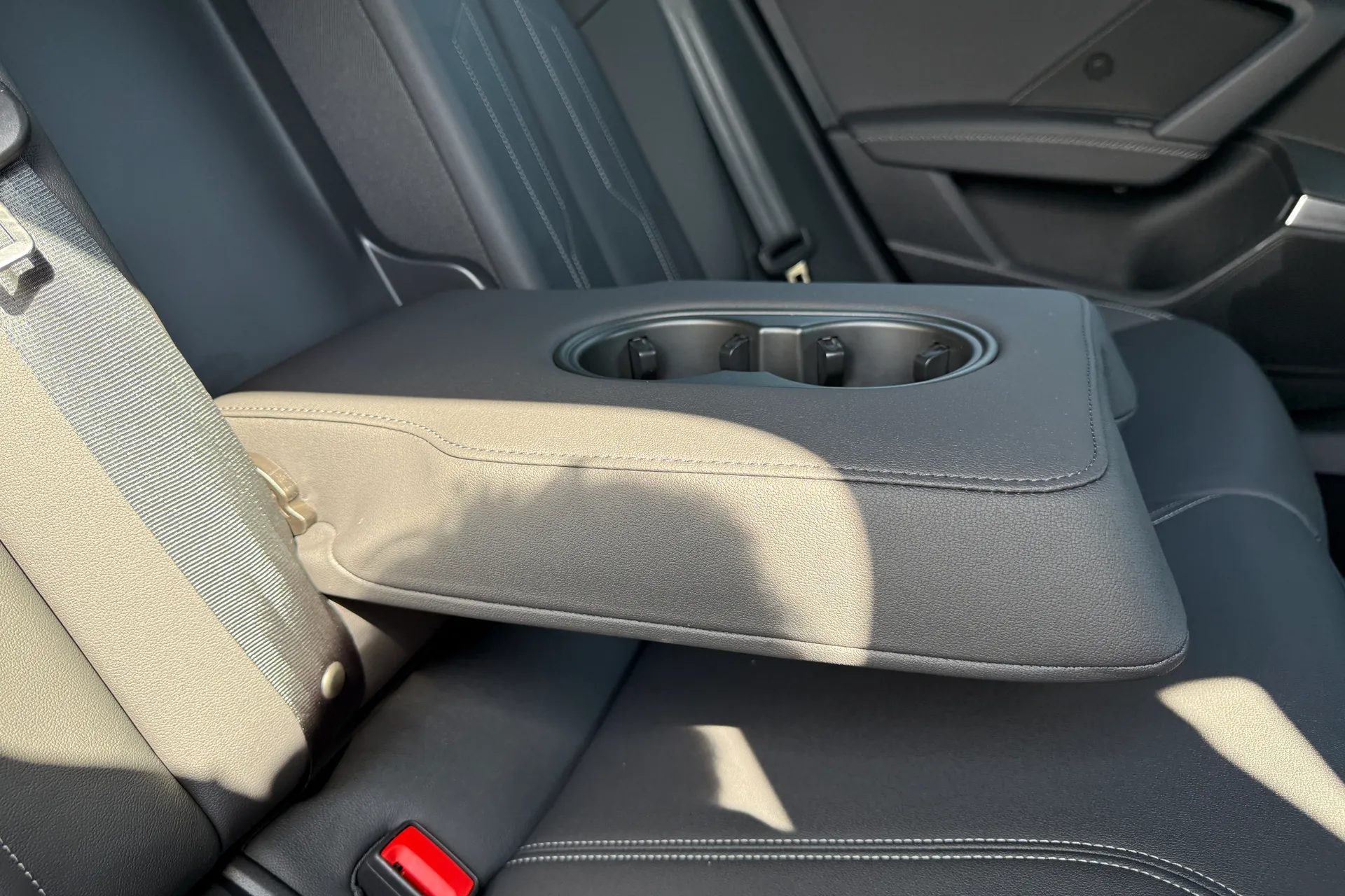 Audi A3 thumbnail image number 48