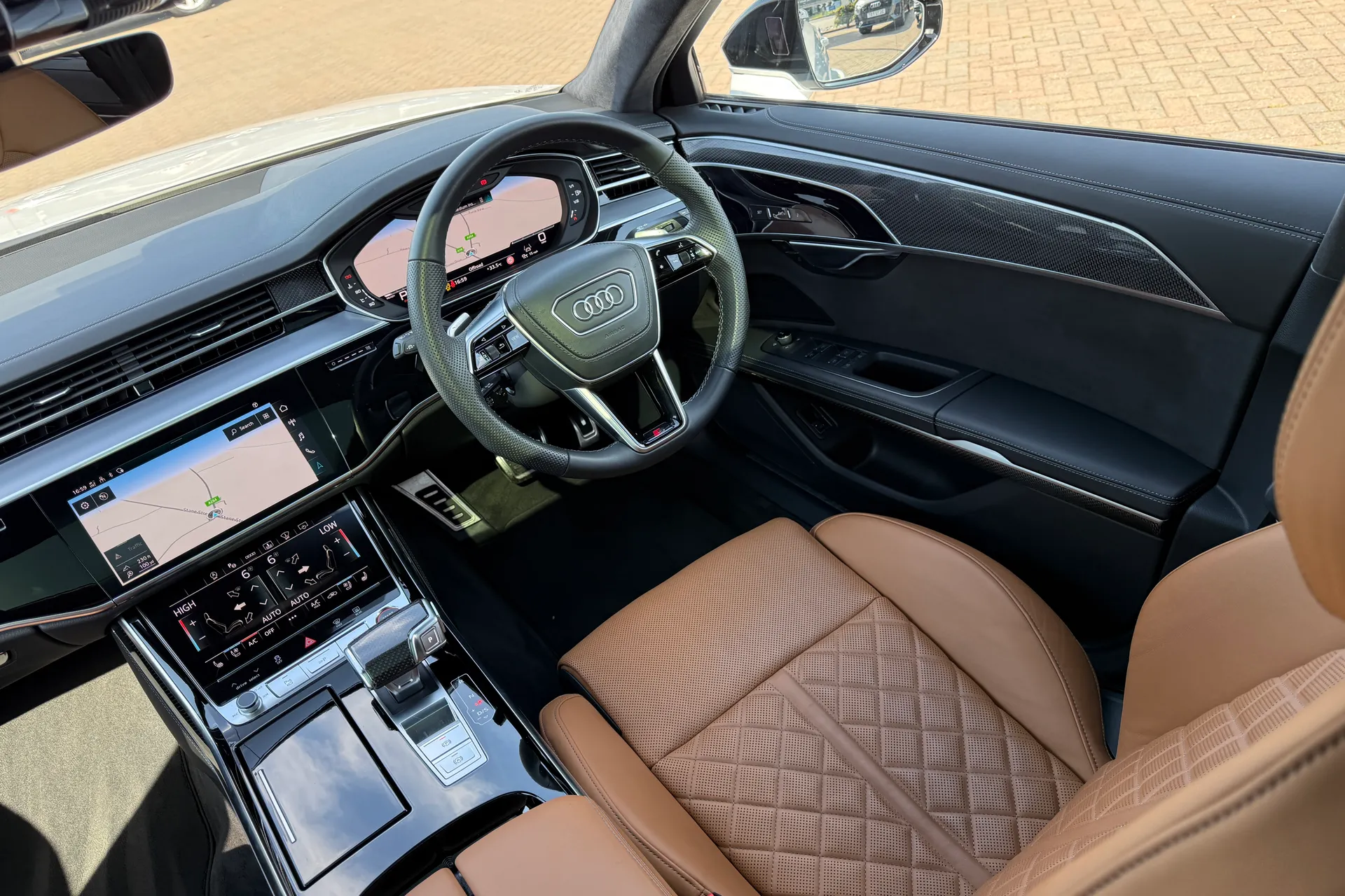Audi A8 thumbnail image number 52