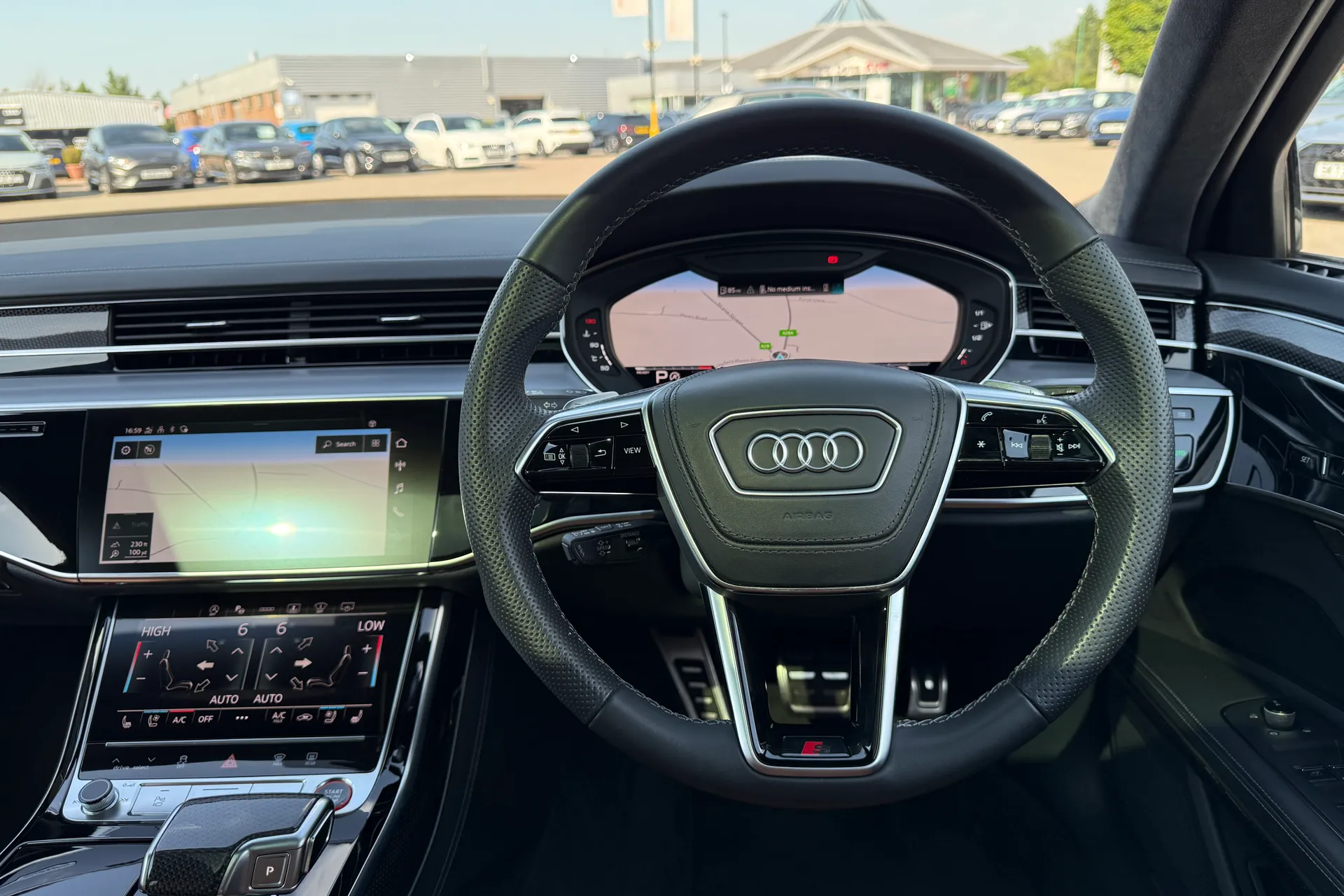 Audi A8 thumbnail image number 6