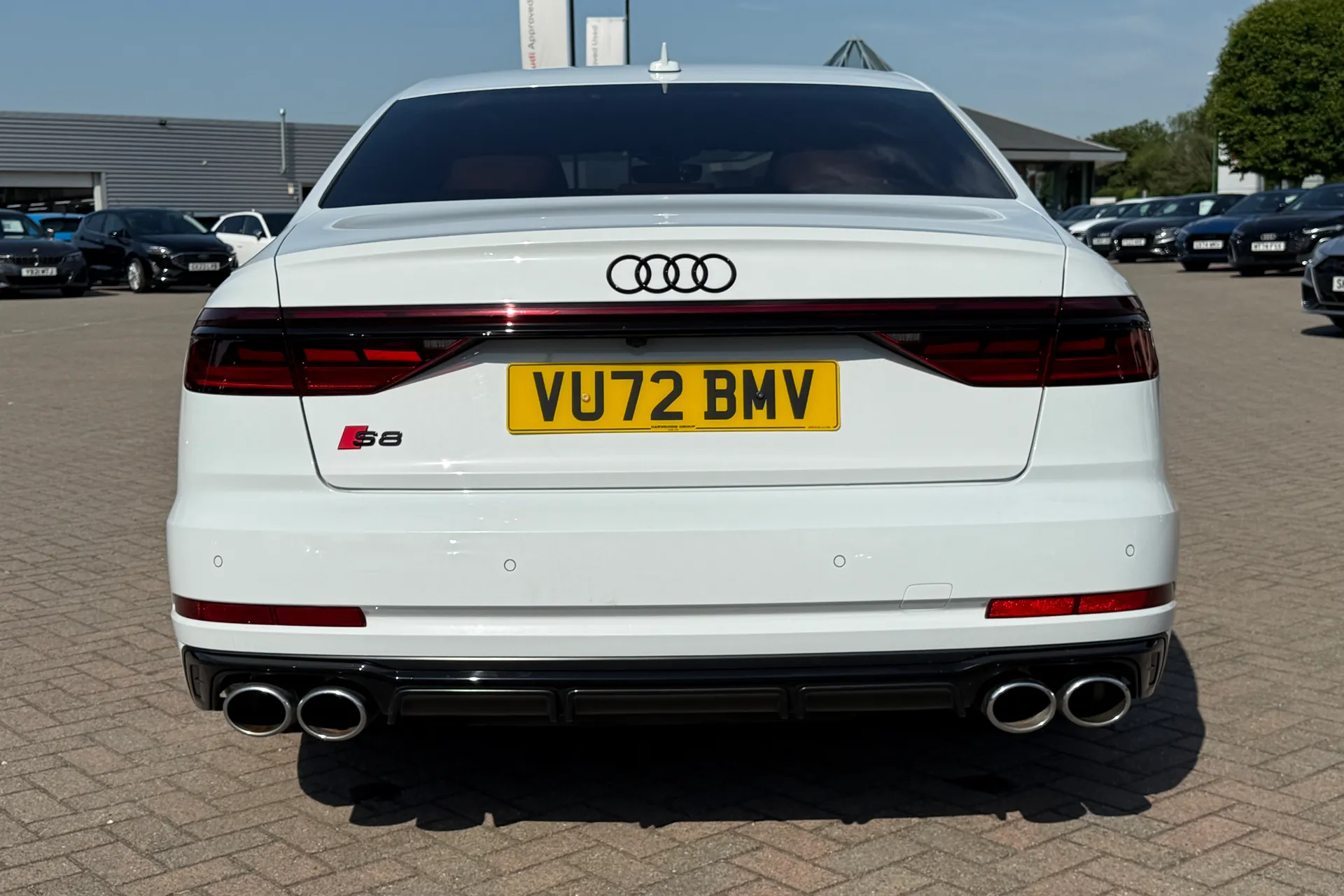Audi A8 thumbnail image number 44