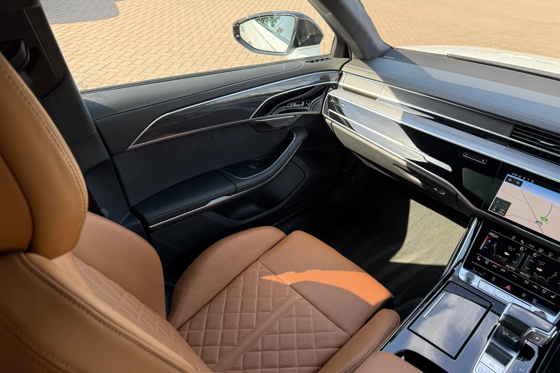 Audi A8 thumbnail image number 49