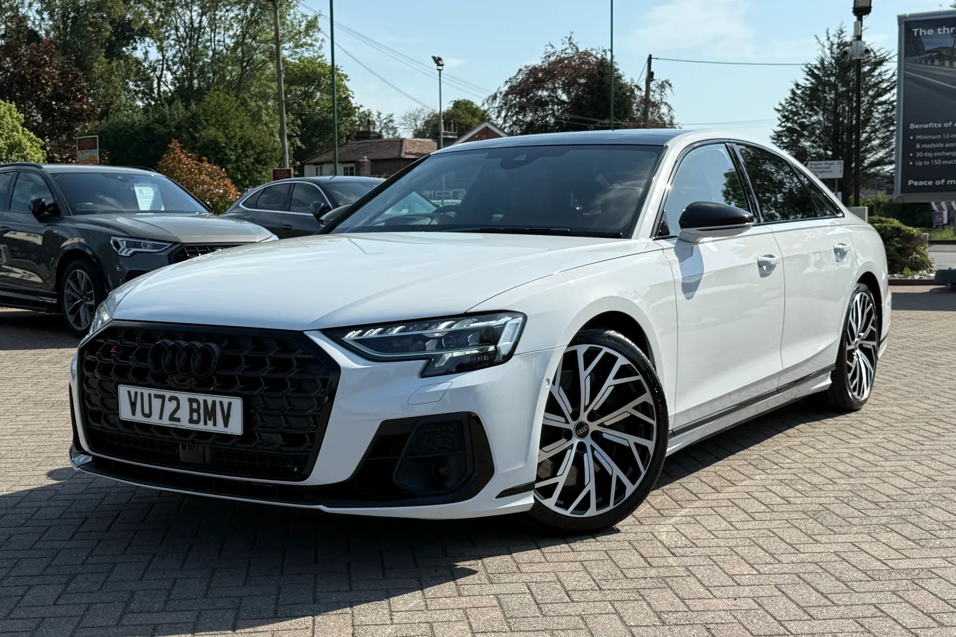 Audi A8 thumbnail image number 34