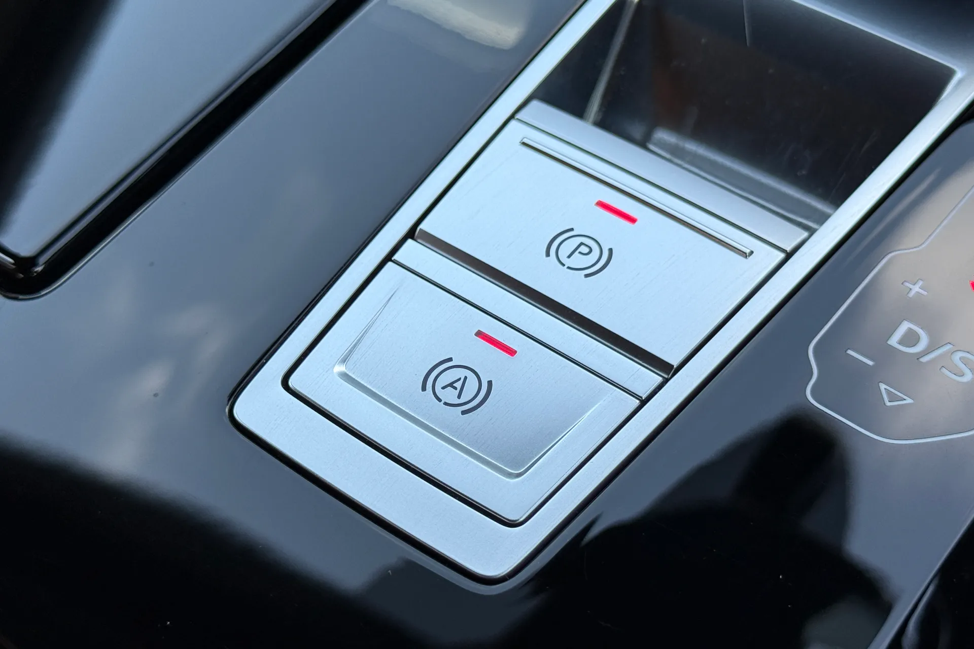 Audi A8 thumbnail image number 51