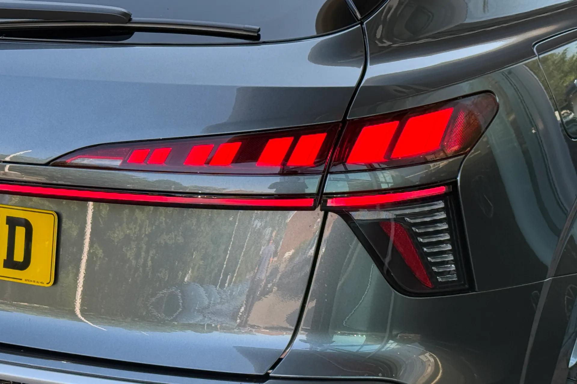 Audi Q3 thumbnail image number 37