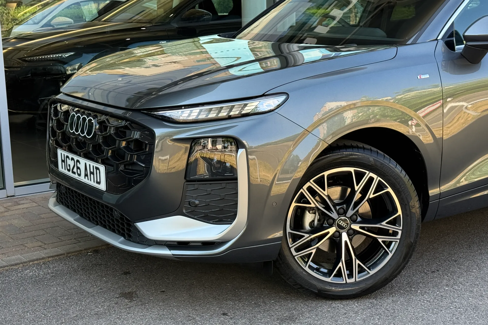 Audi Q3 thumbnail image number 47