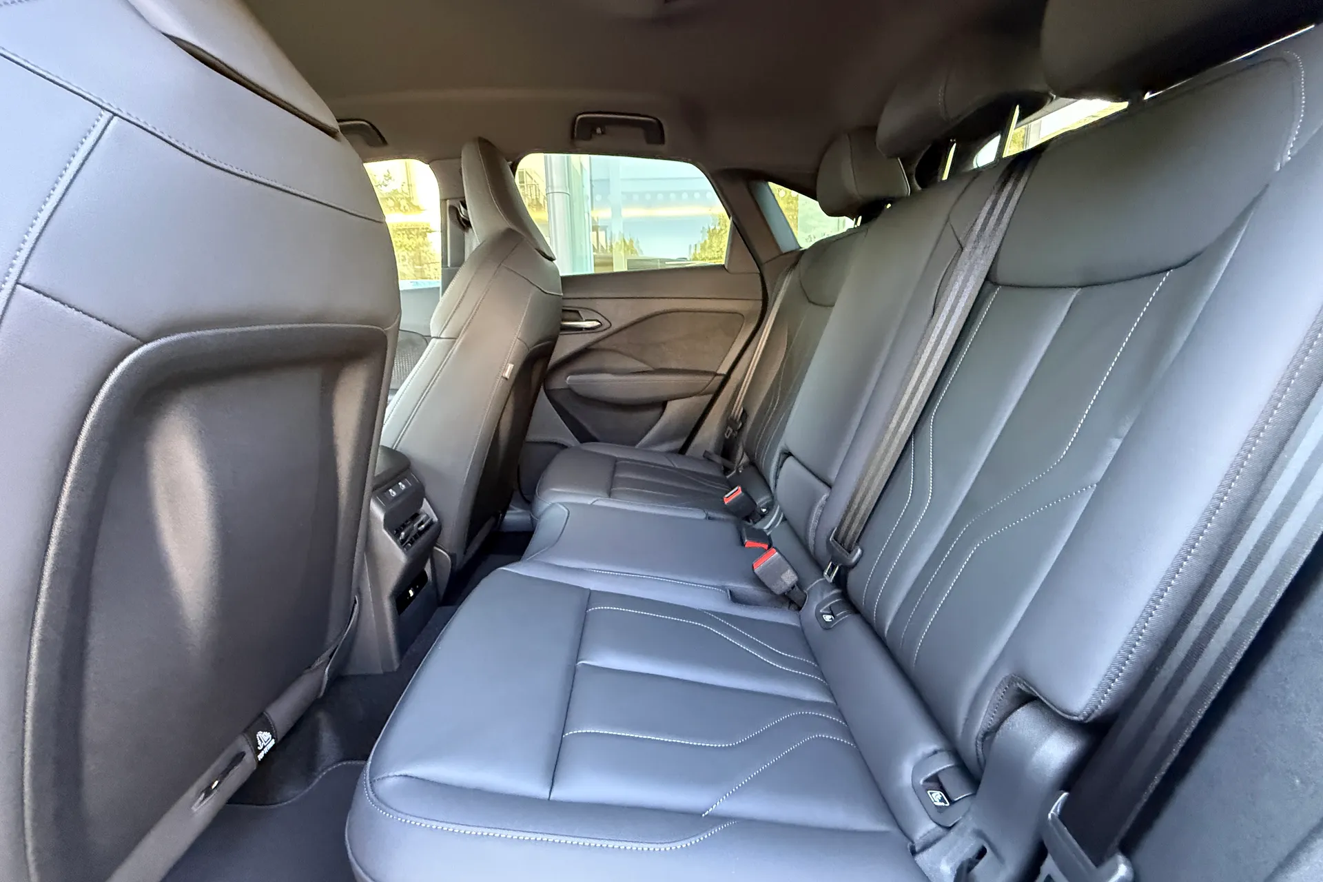 Audi Q3 thumbnail image number 42