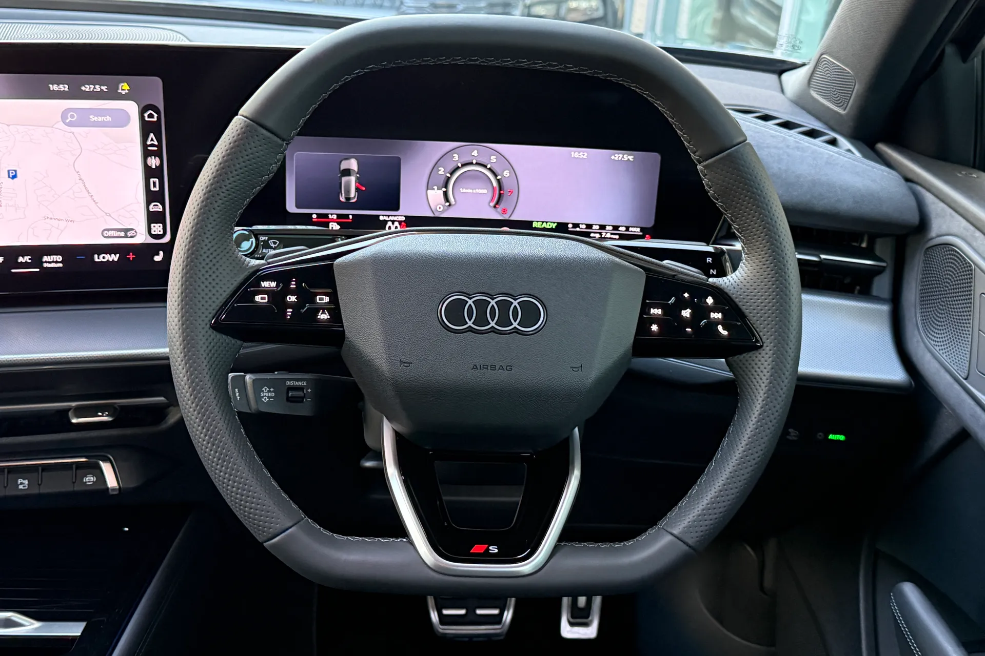 Audi Q3 thumbnail image number 34