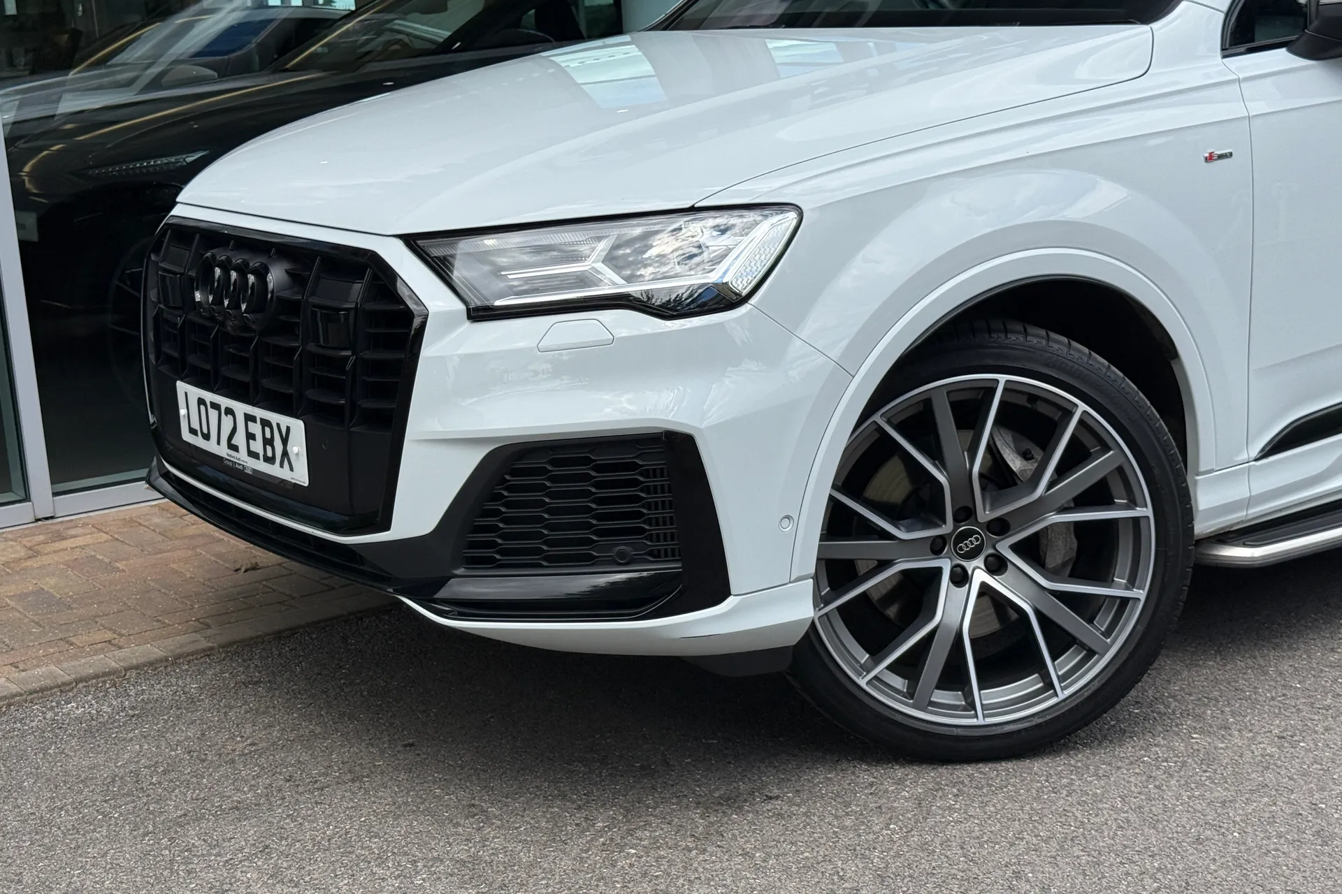 Audi Q7 thumbnail image number 60
