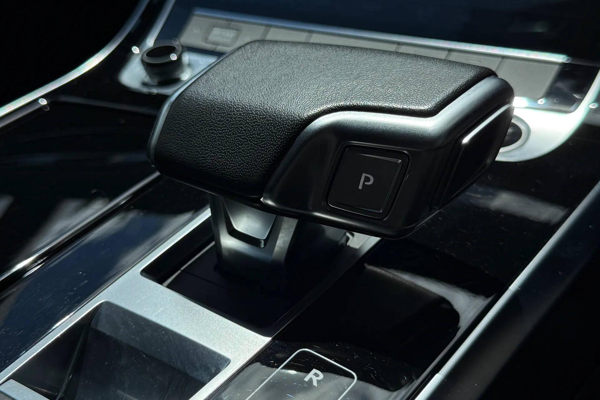 Audi Q7 thumbnail image number 27