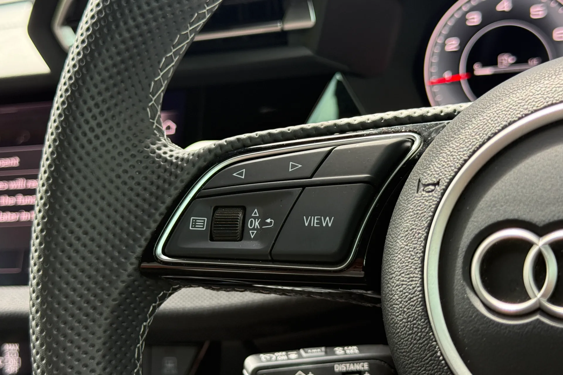 Audi A3 thumbnail image number 15