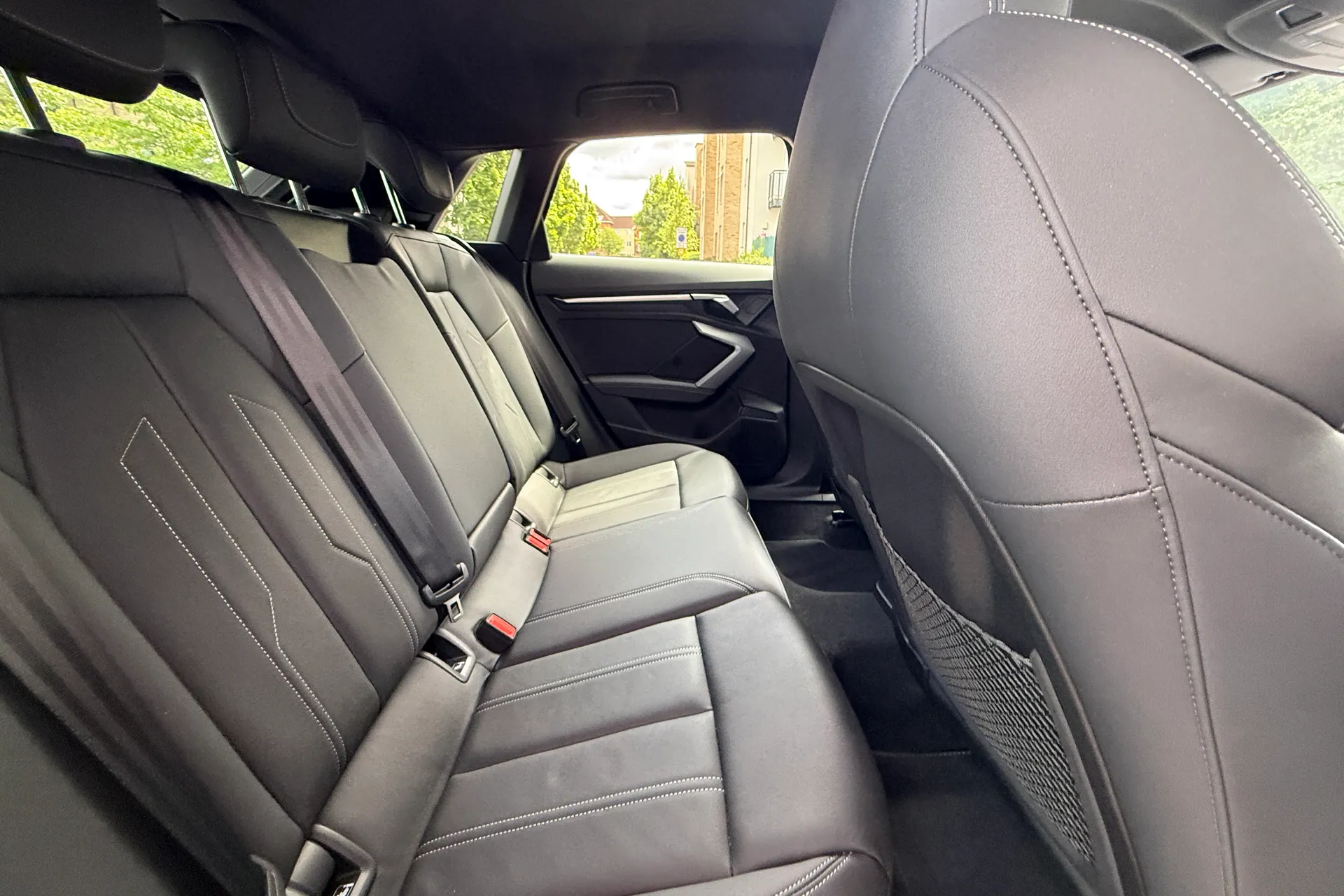 Audi A3 thumbnail image number 40
