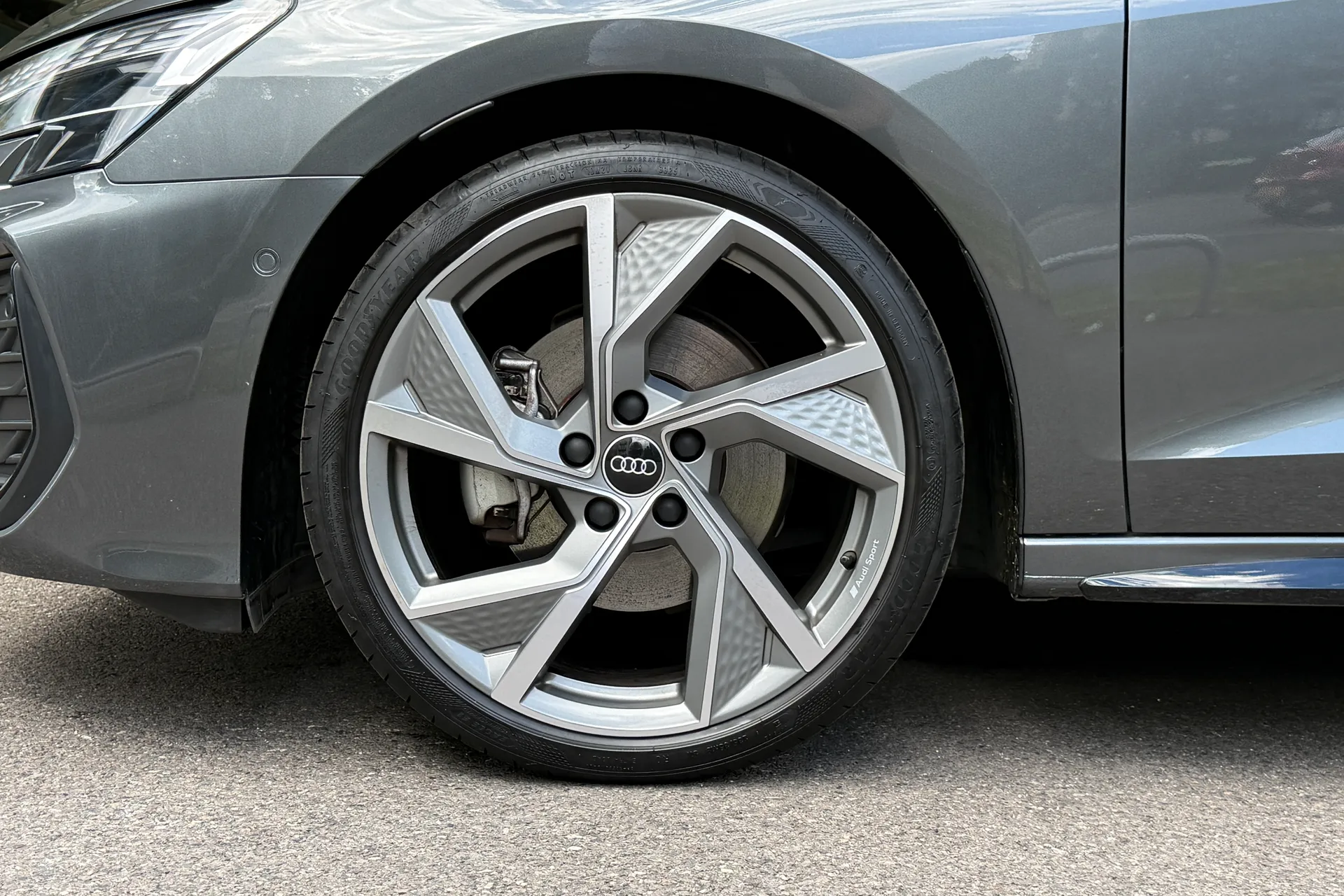 Audi A3 thumbnail image number 12