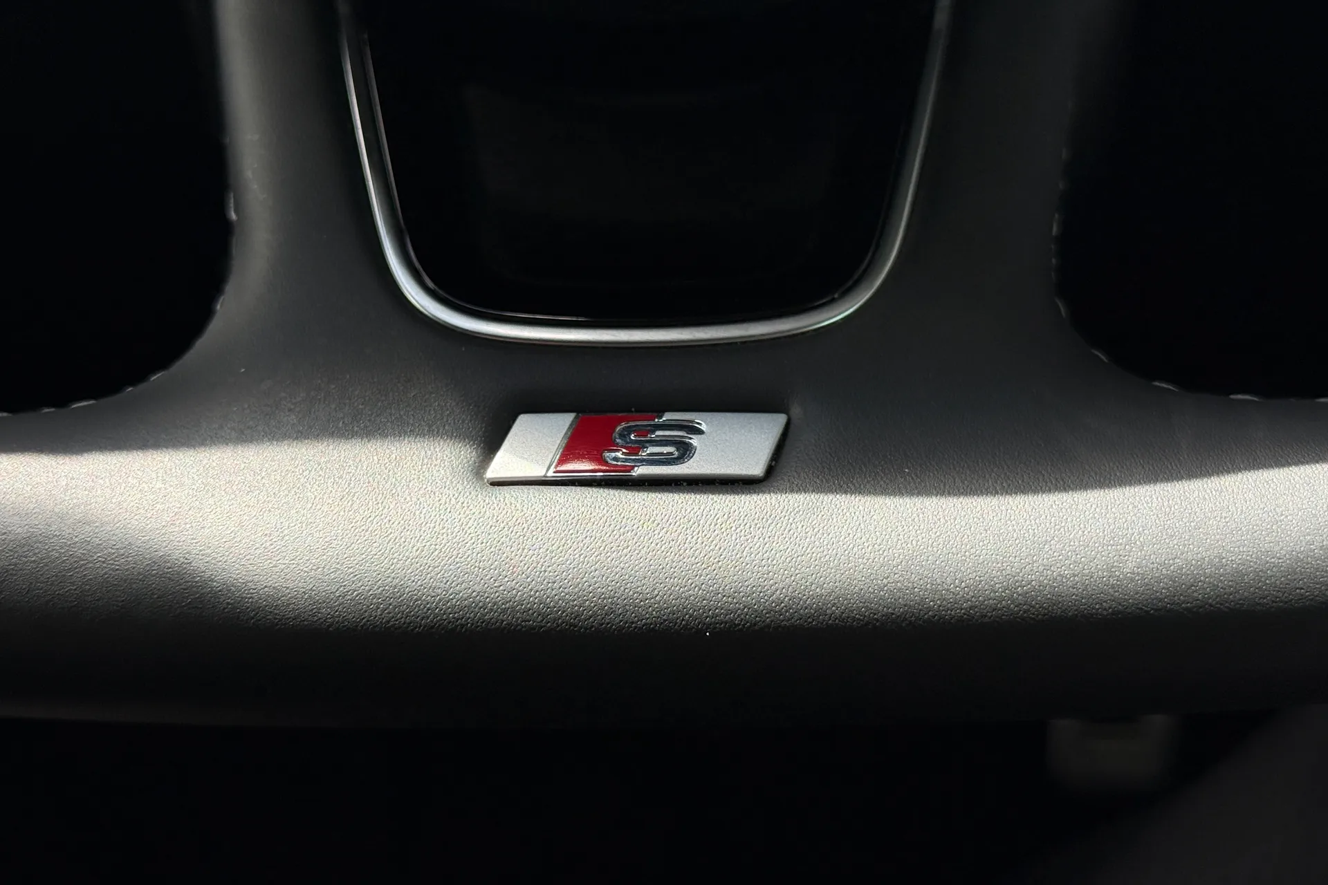 Audi A3 thumbnail image number 17