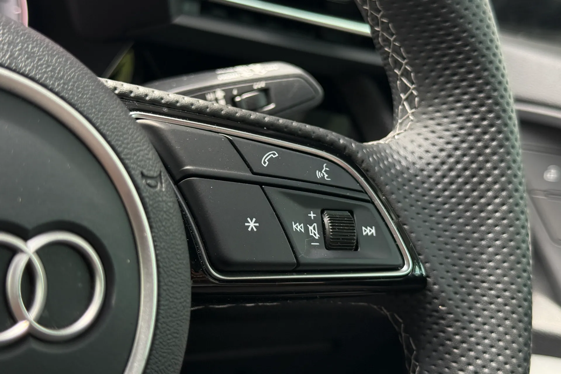 Audi A3 thumbnail image number 16