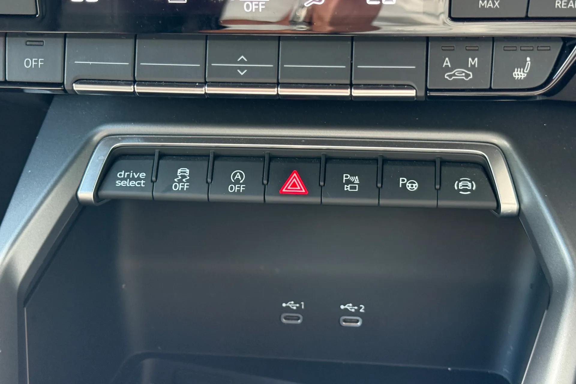 Audi A3 thumbnail image number 25
