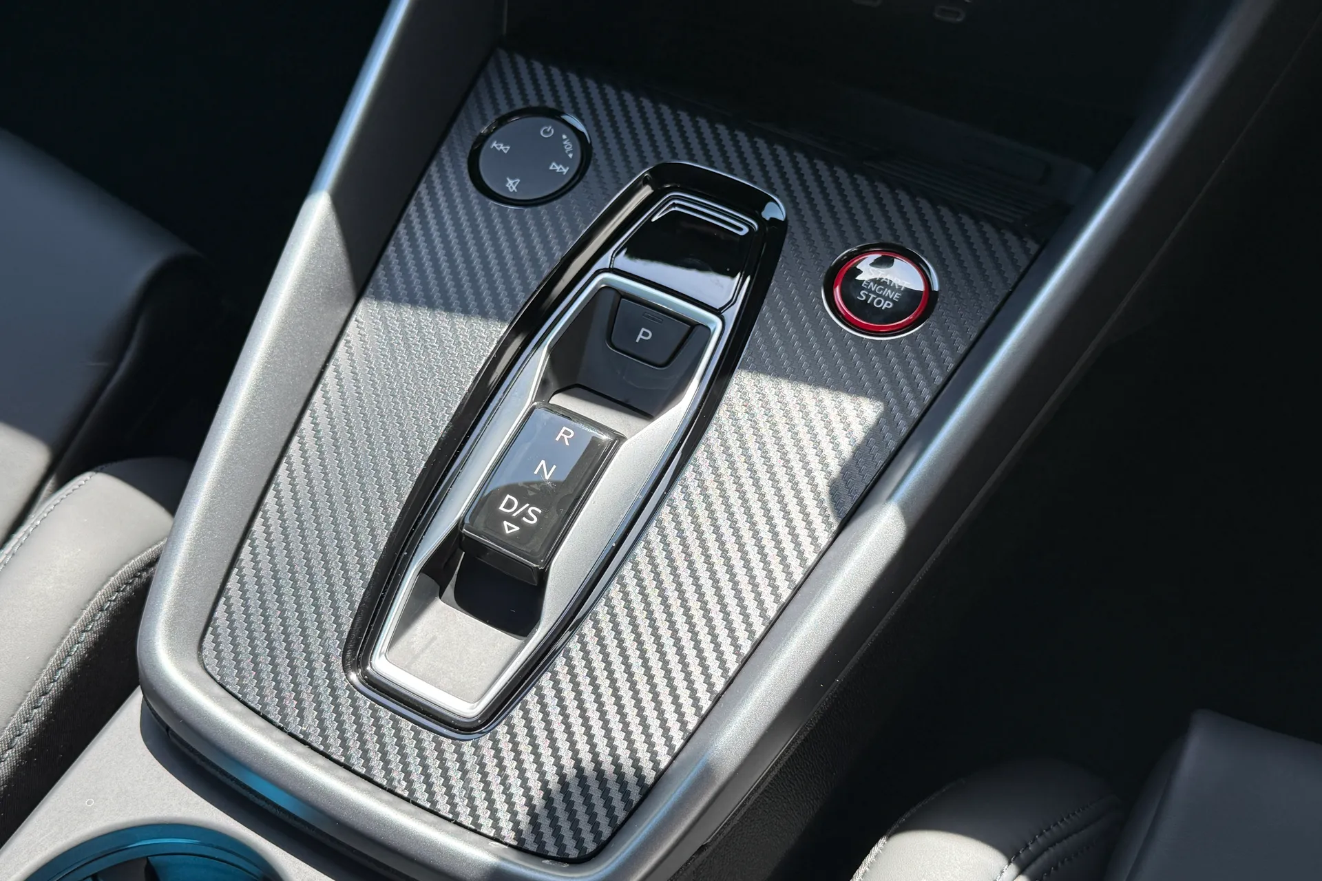 Audi RS3 thumbnail image number 28