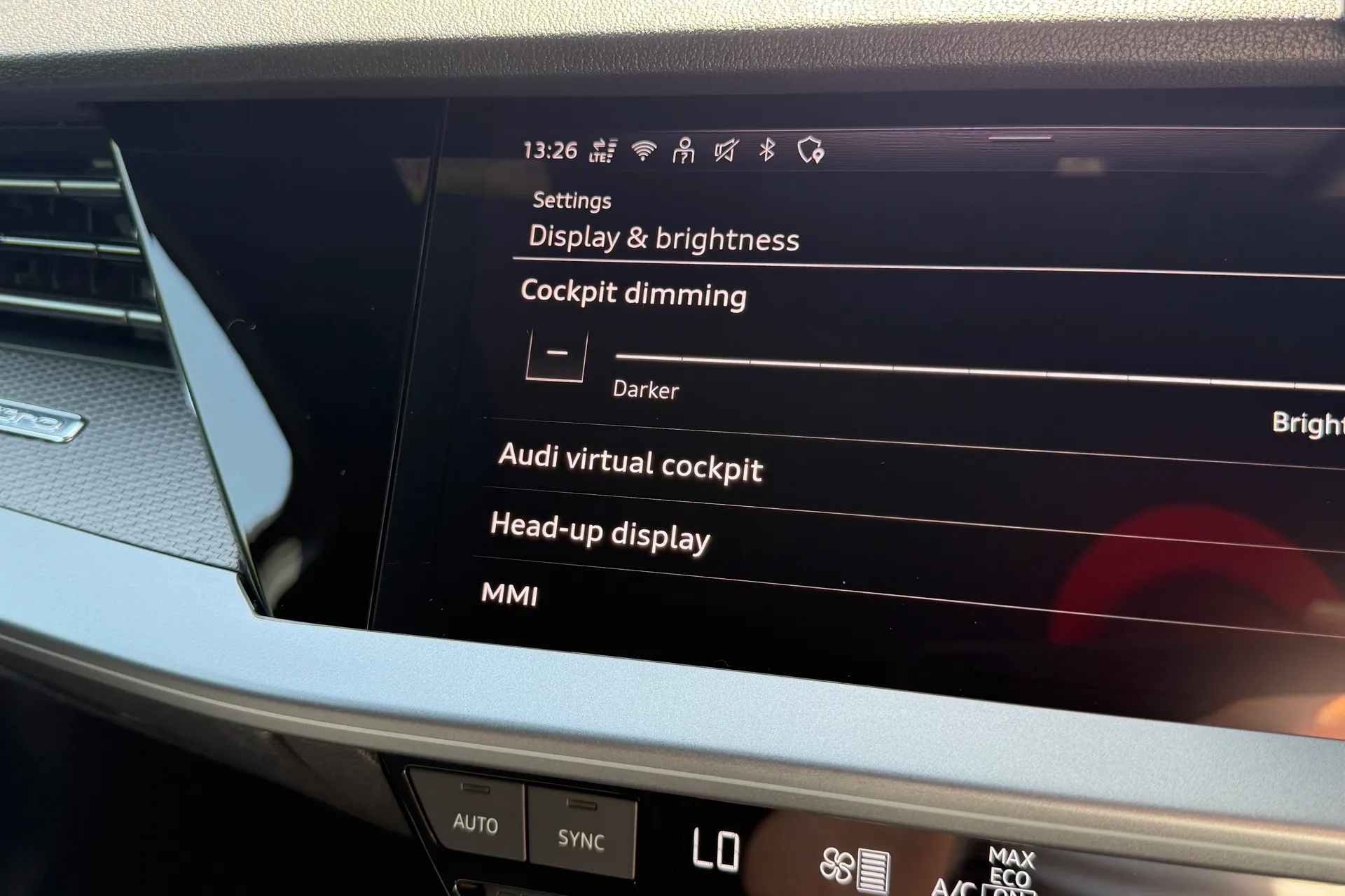 Audi RS3 thumbnail image number 9