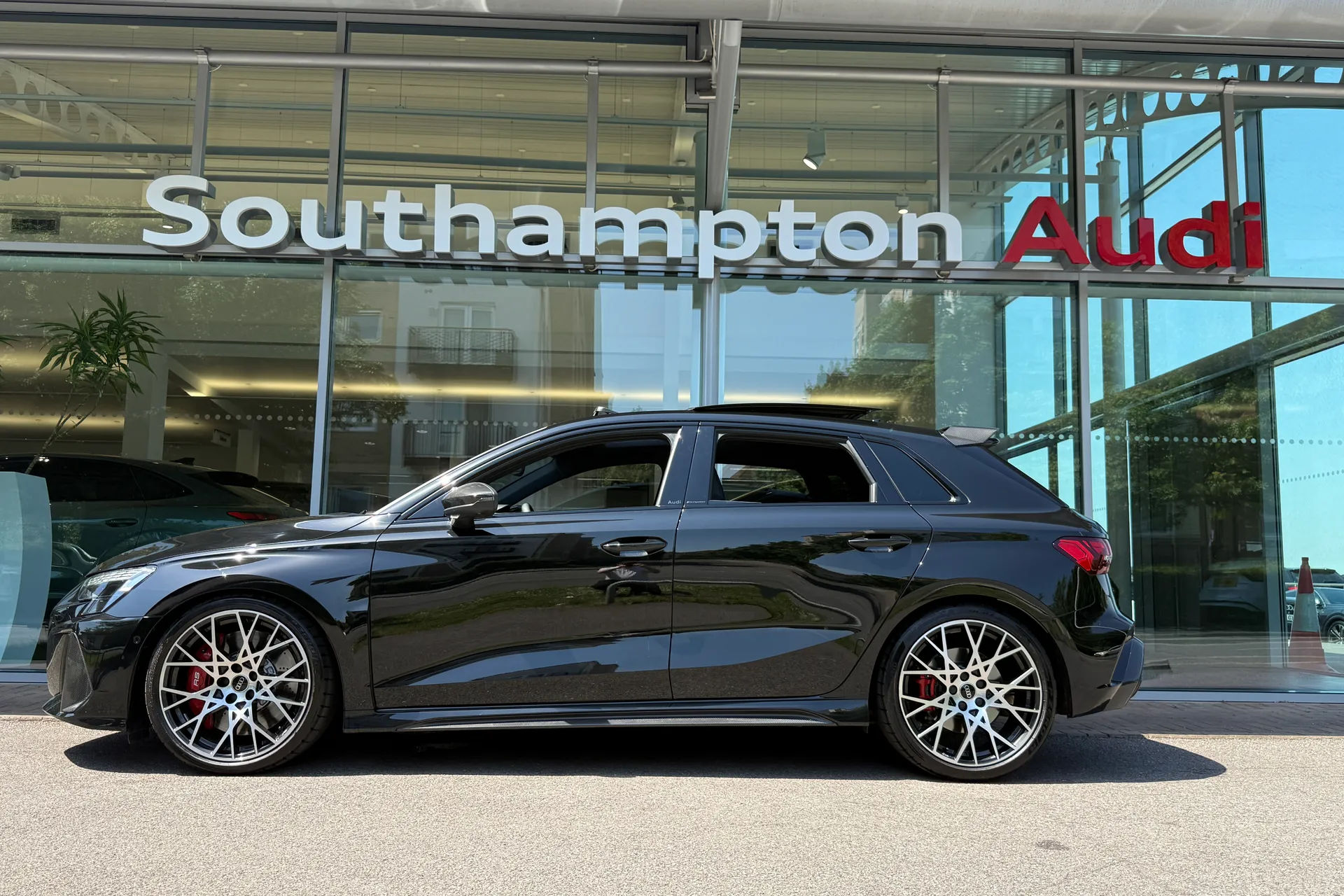 Audi RS3 thumbnail image number 70