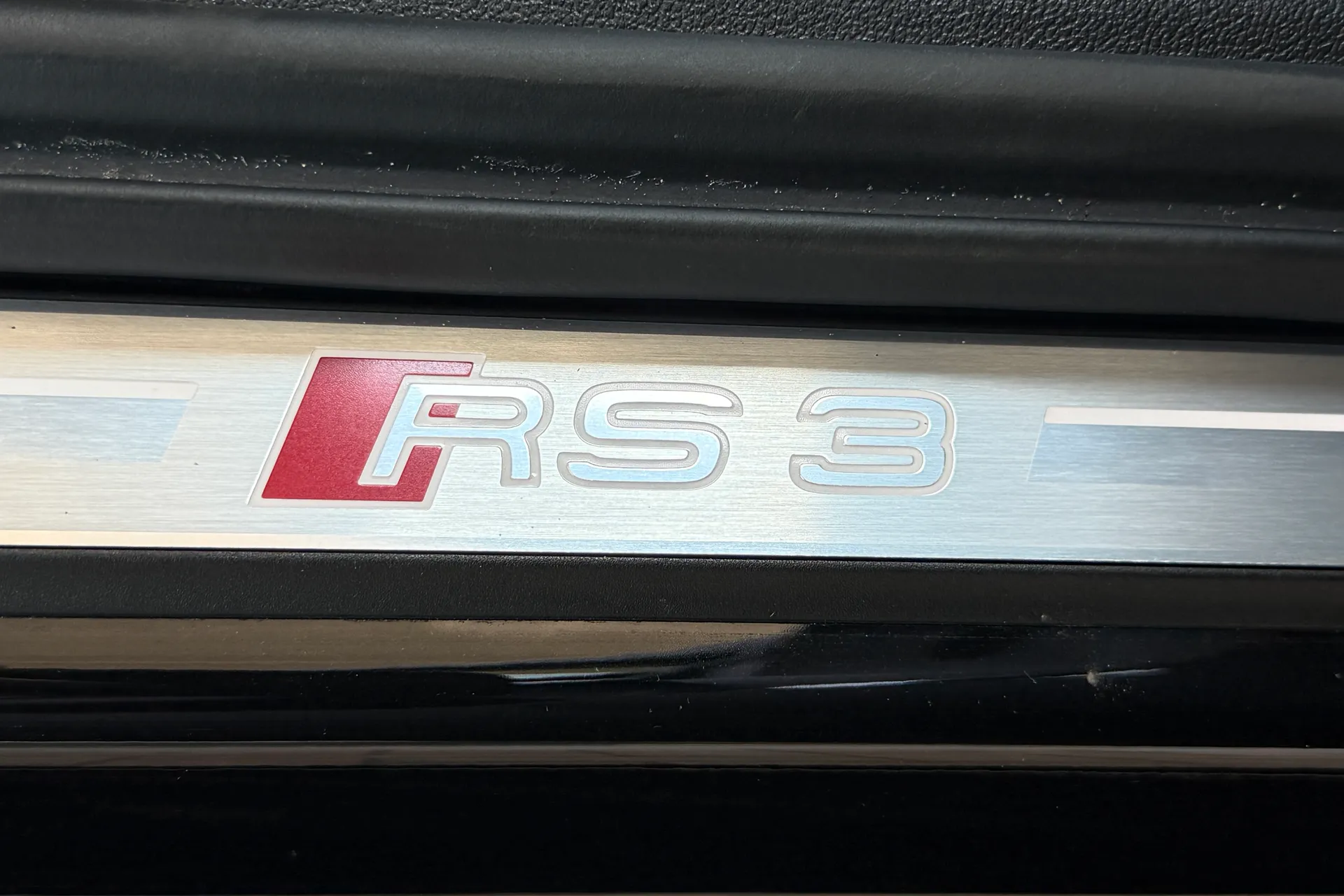 Audi RS3 thumbnail image number 47