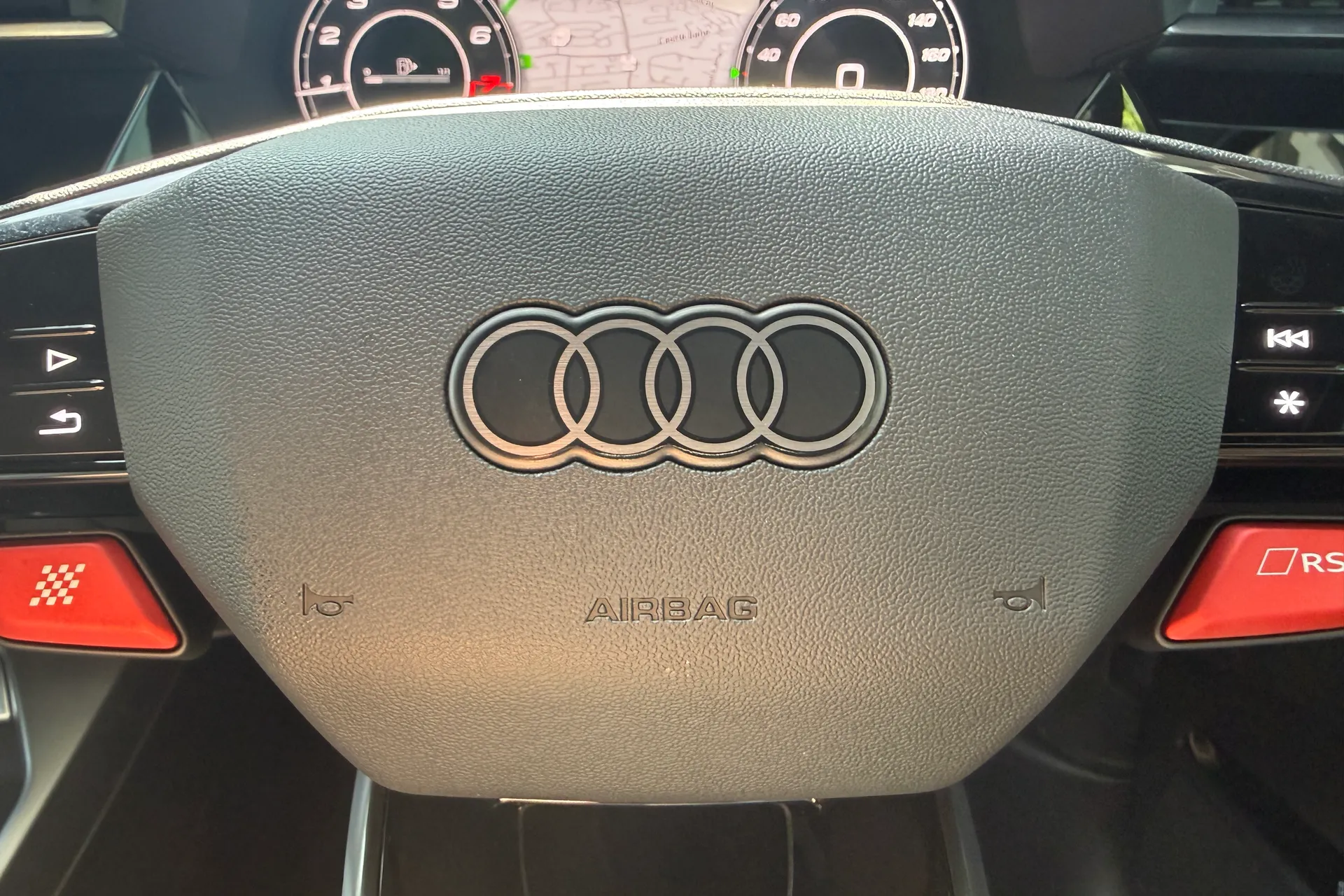Audi RS3 thumbnail image number 21