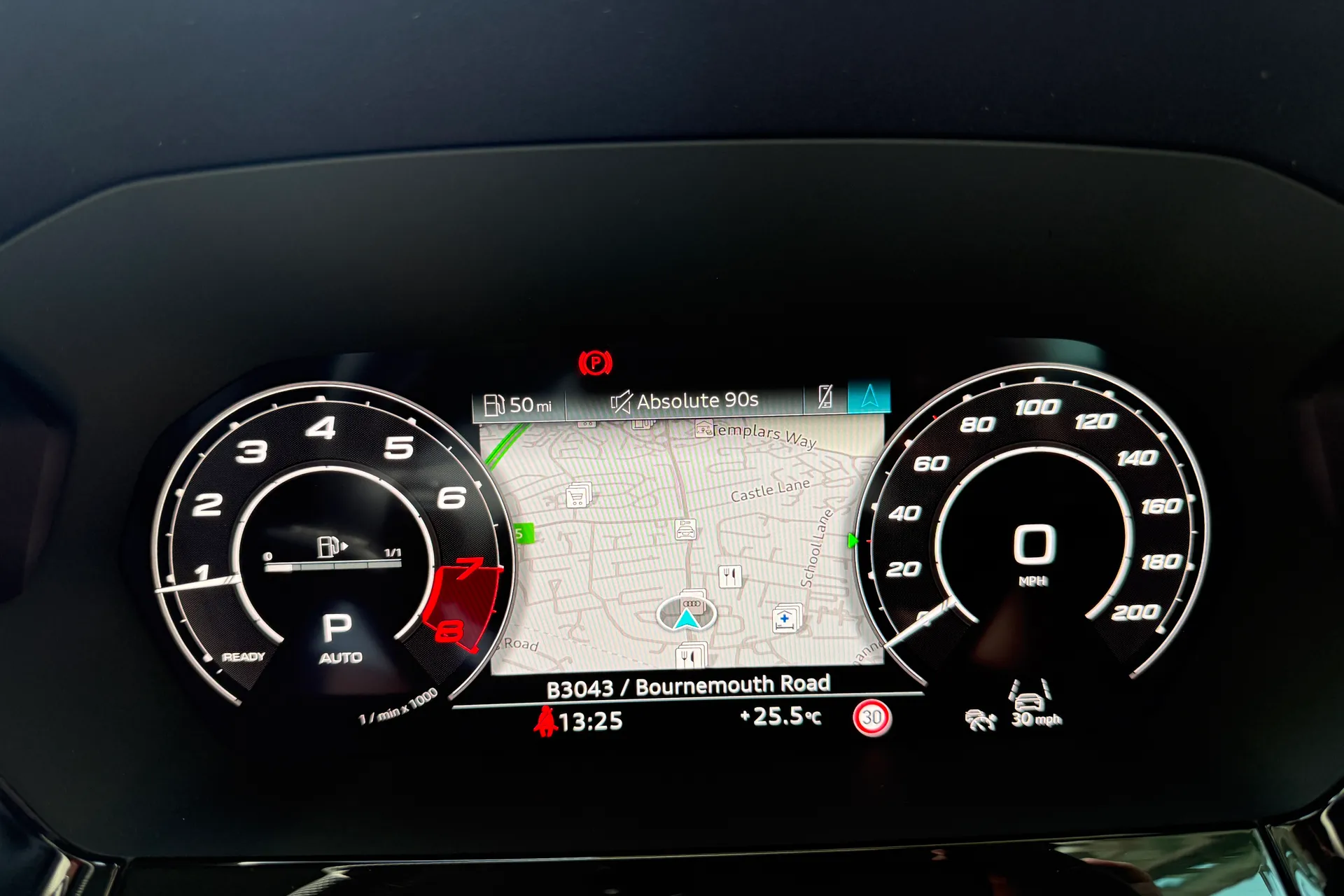 Audi RS3 thumbnail image number 10