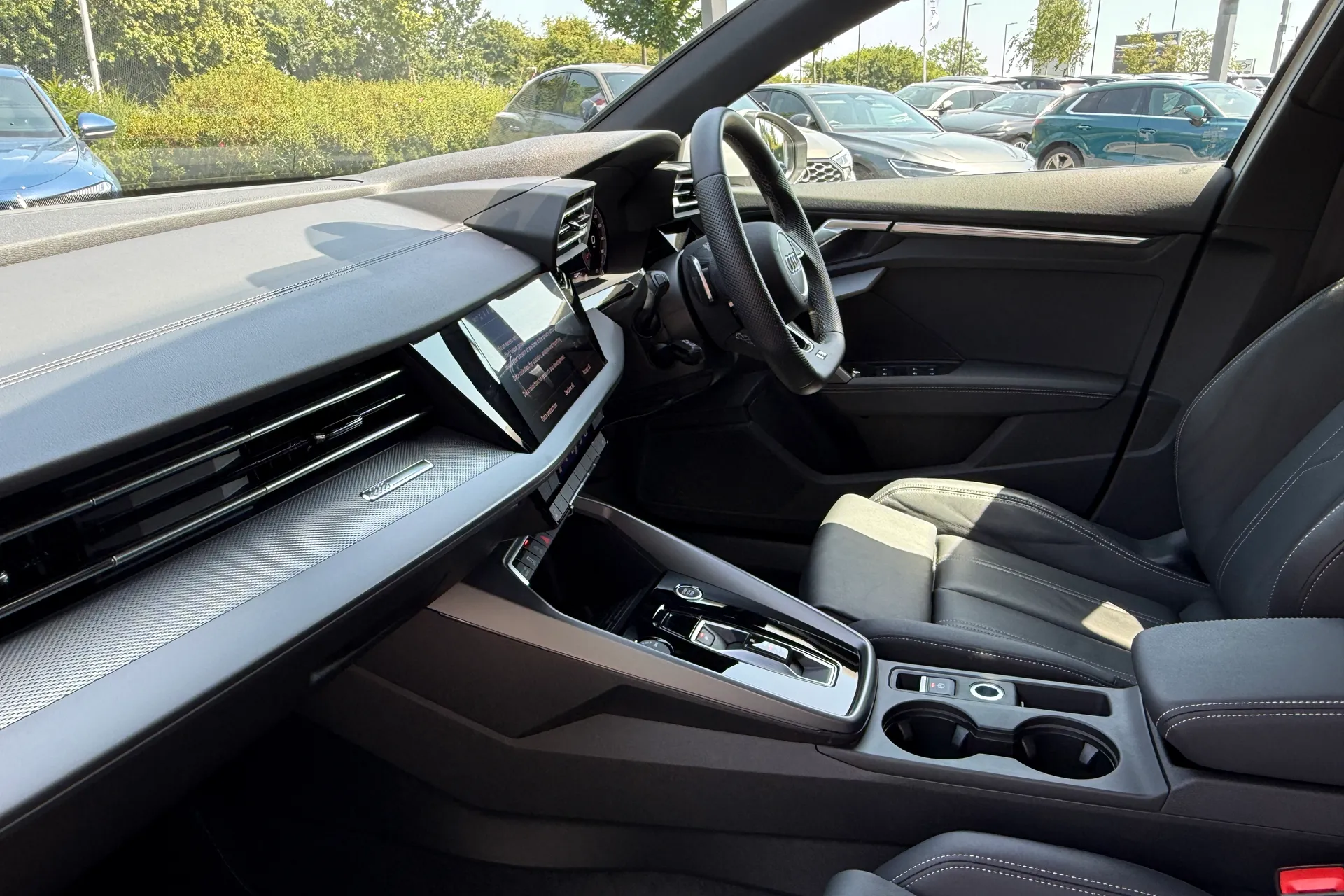 Audi A3 thumbnail image number 24