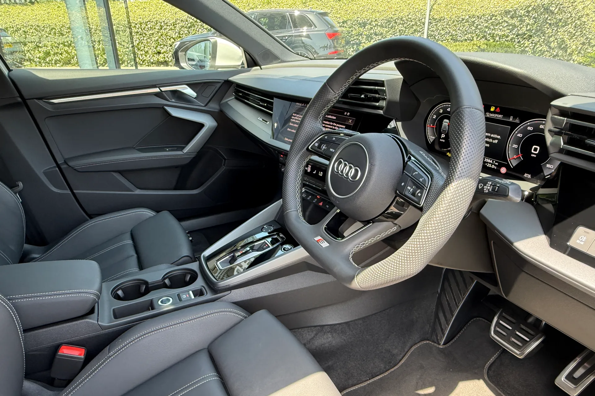Audi A3 thumbnail image number 17