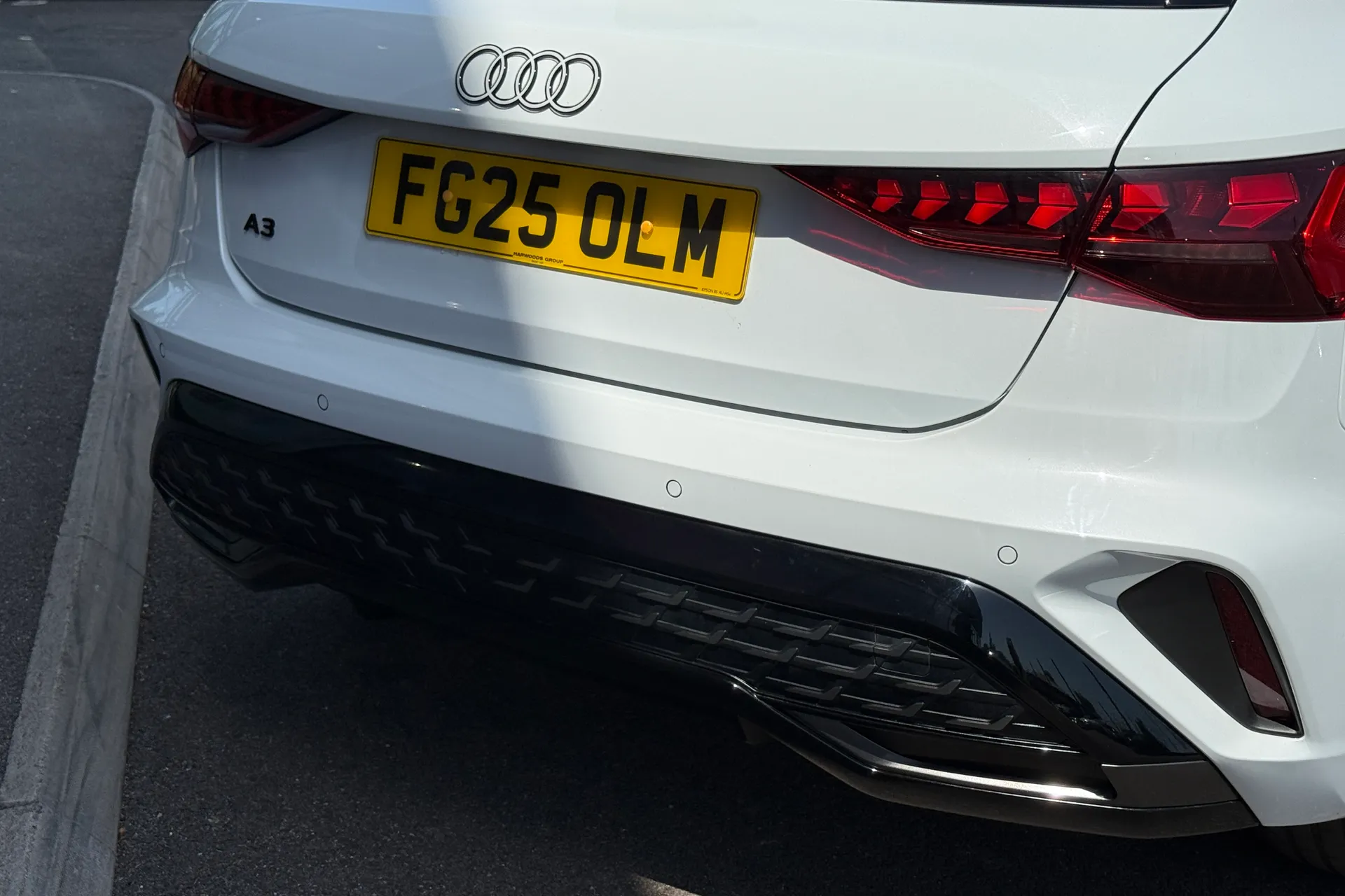 Audi A3 thumbnail image number 31