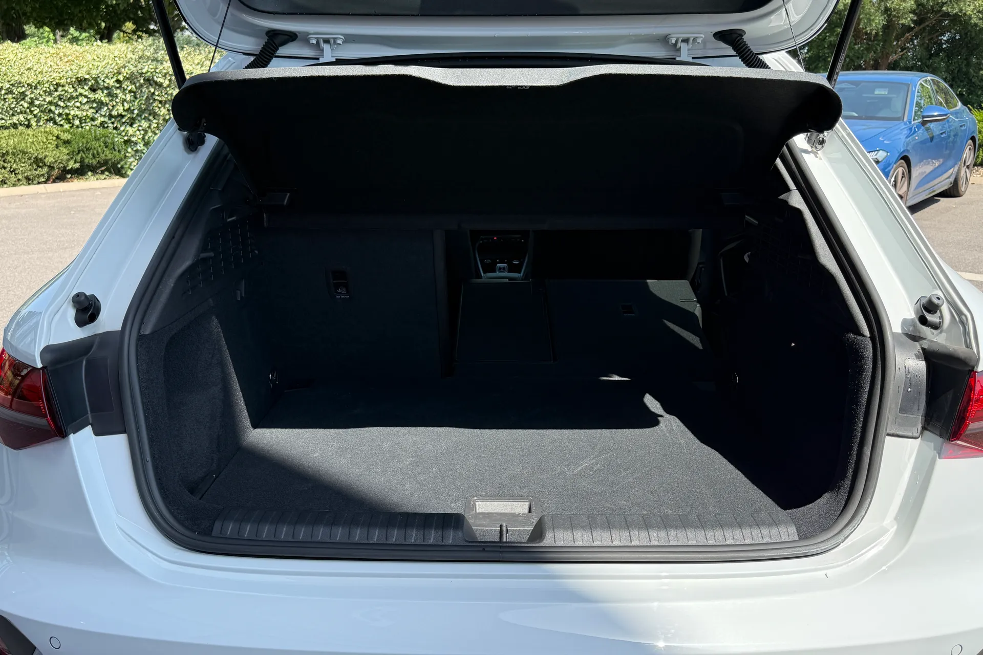 Audi A3 thumbnail image number 44
