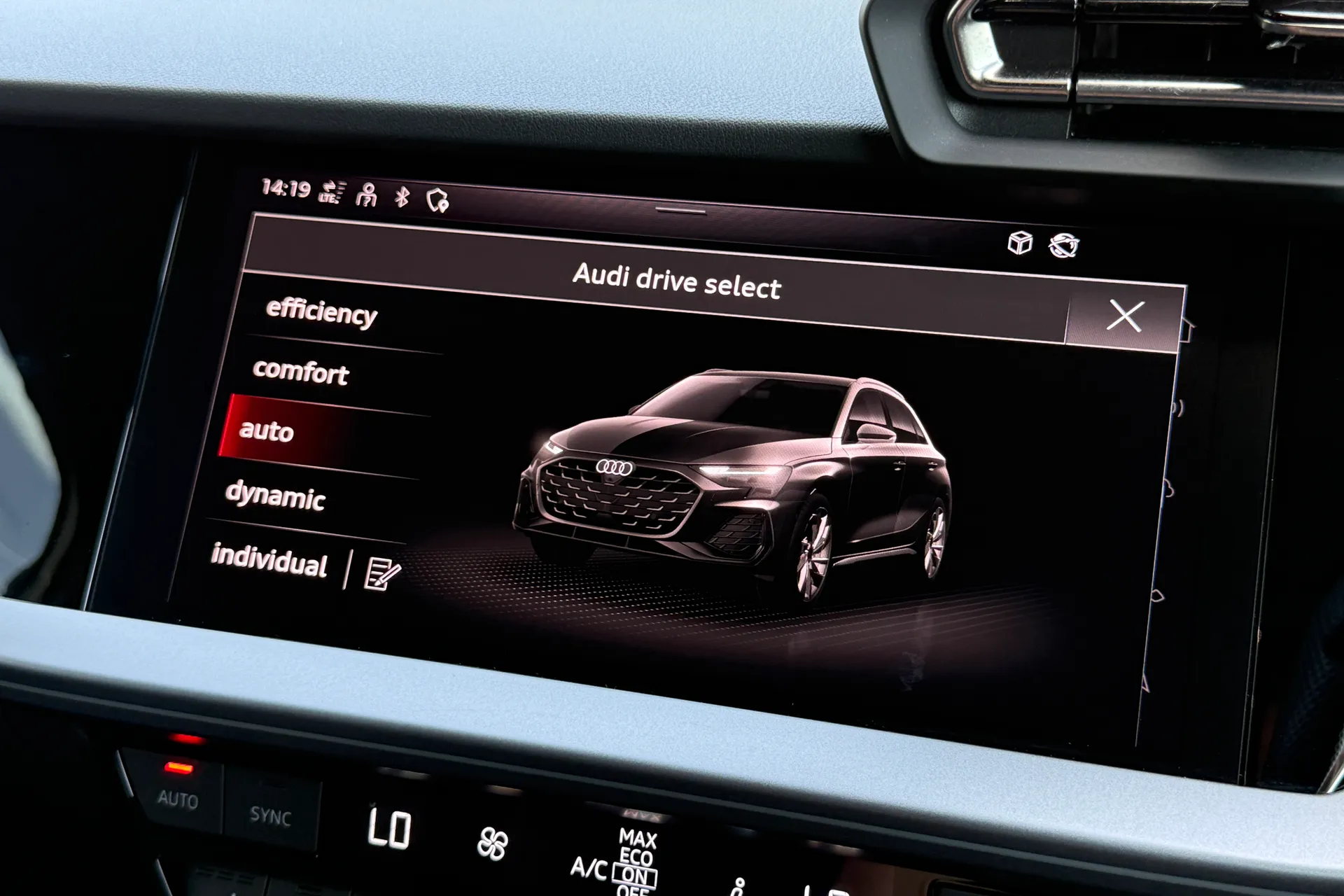 Audi A3 thumbnail image number 18