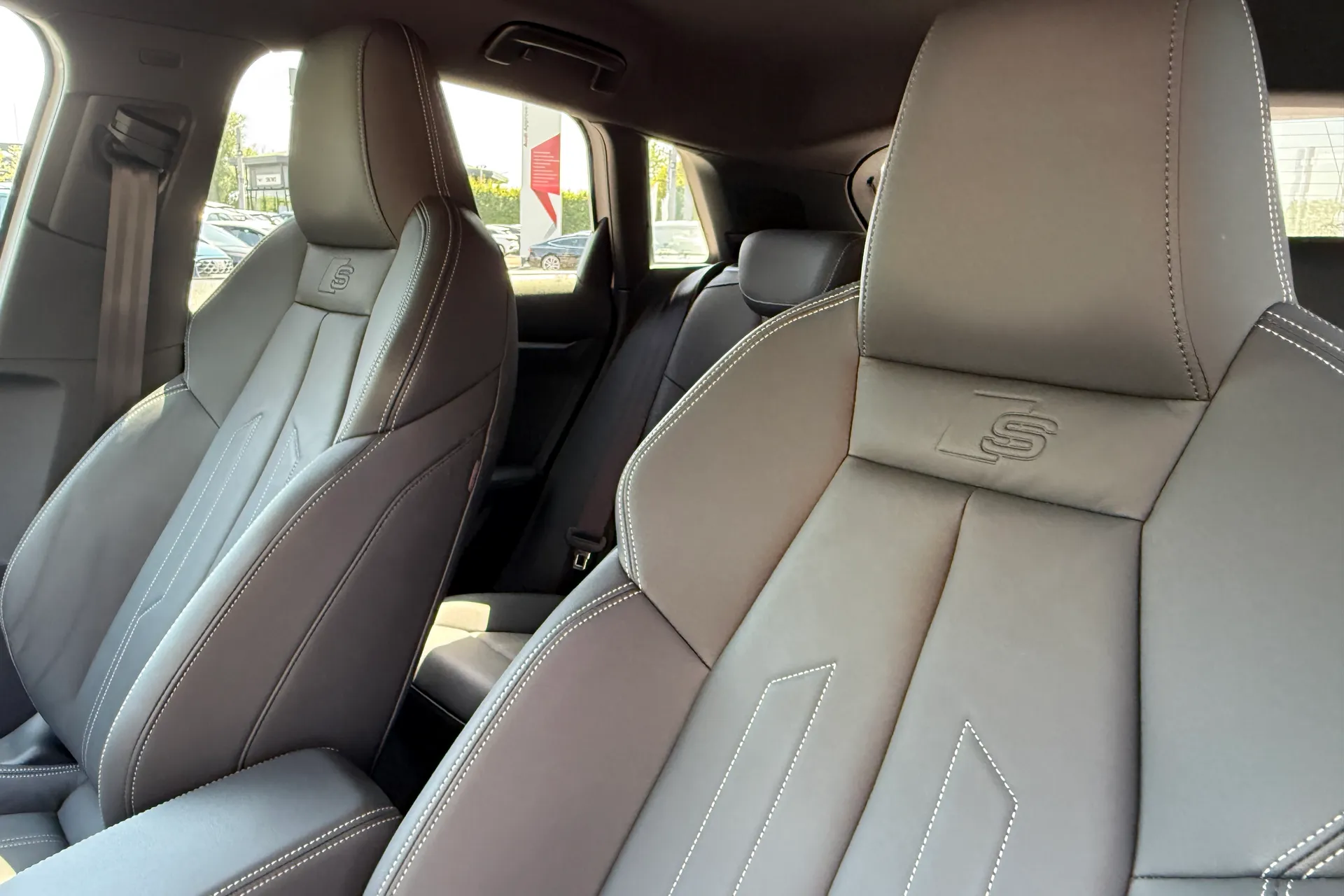 Audi A3 thumbnail image number 12